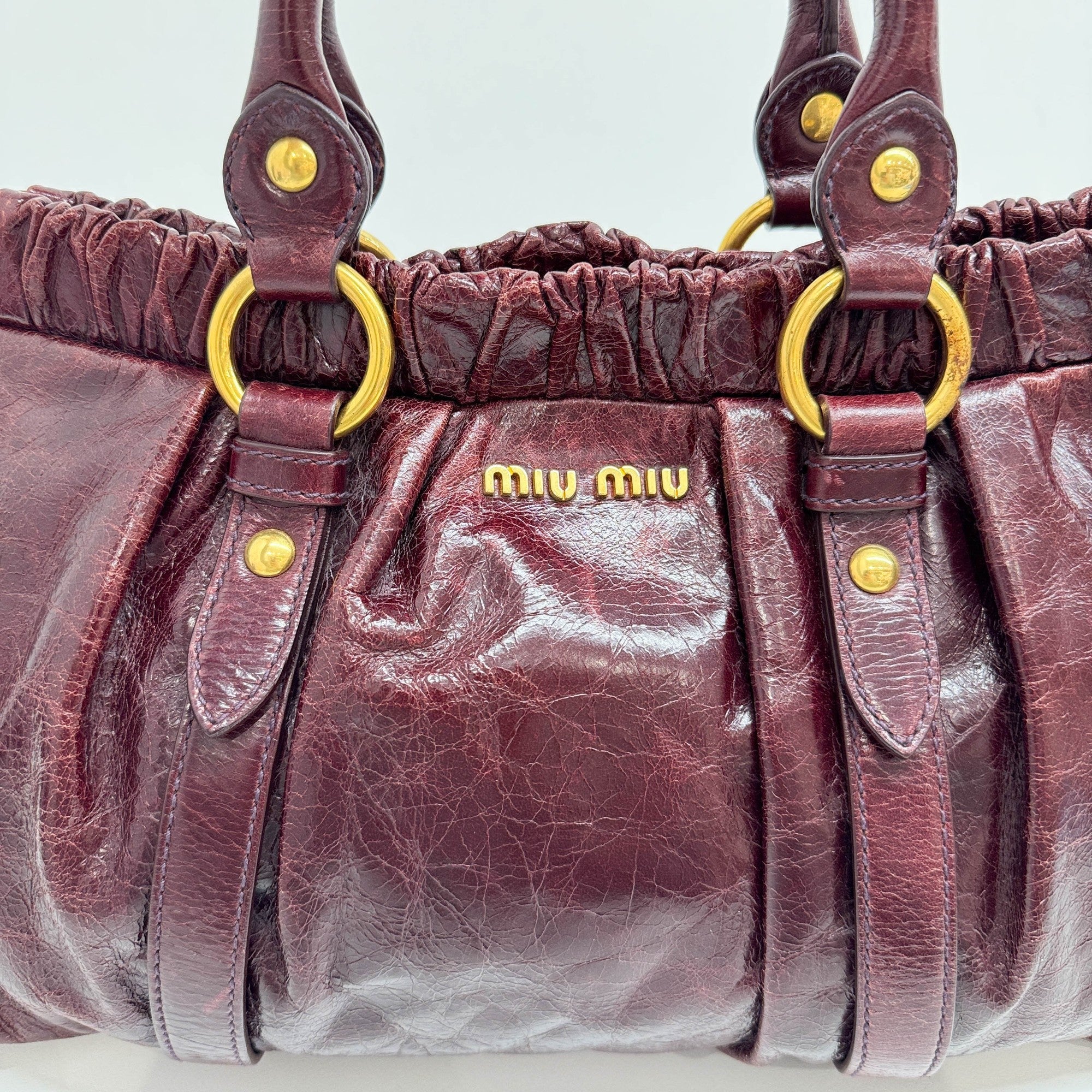 Vitello Bordeaux Leather Hand Bag