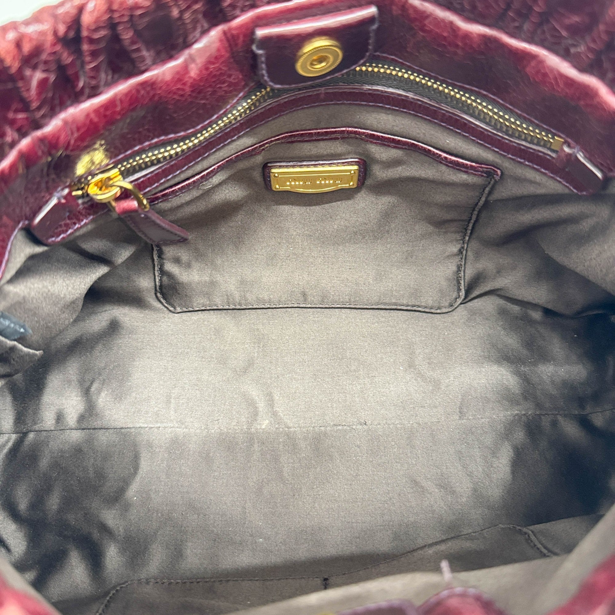 Vitello Bordeaux Leather Hand Bag