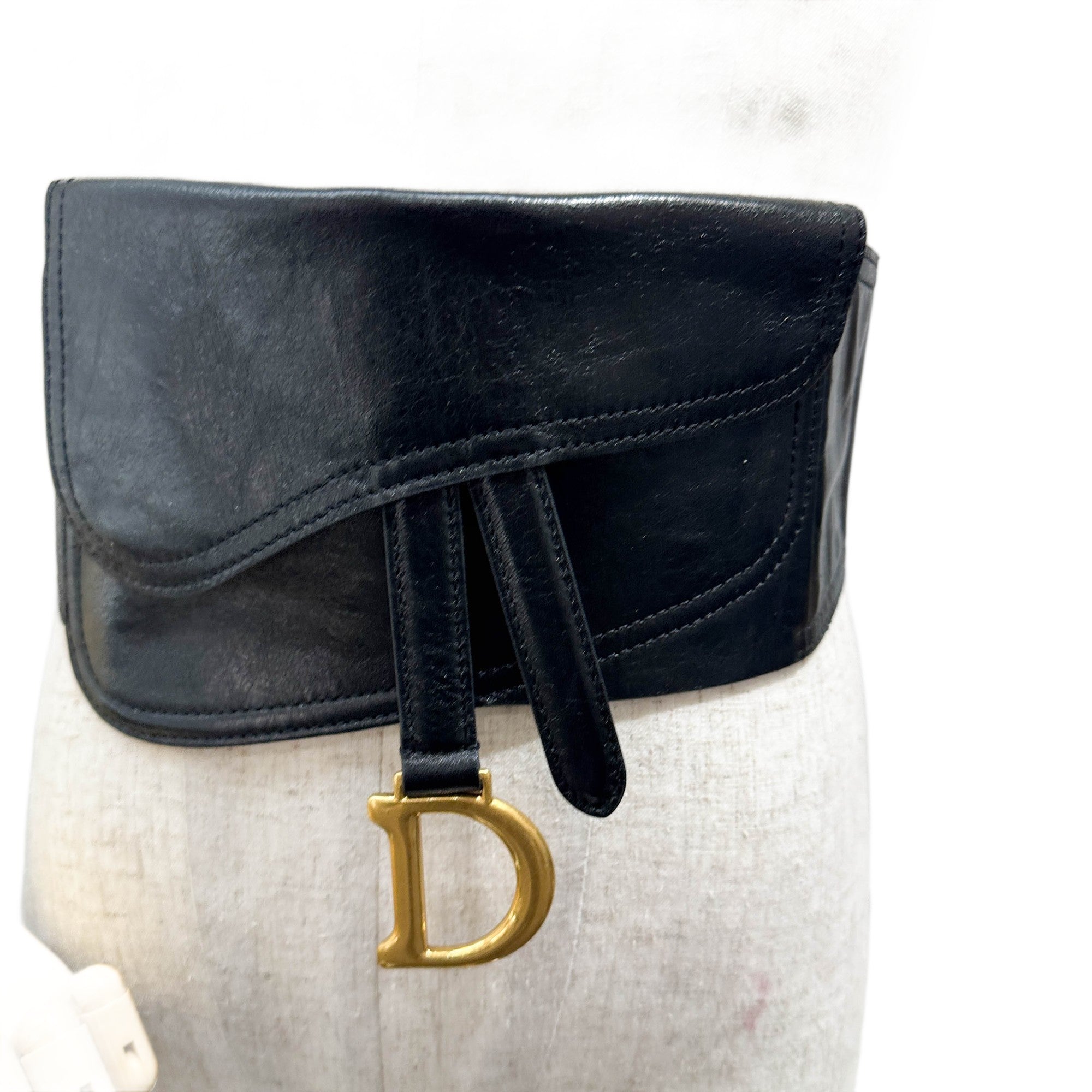 Size S/M Saddle Black Leather Waist Belt Bag