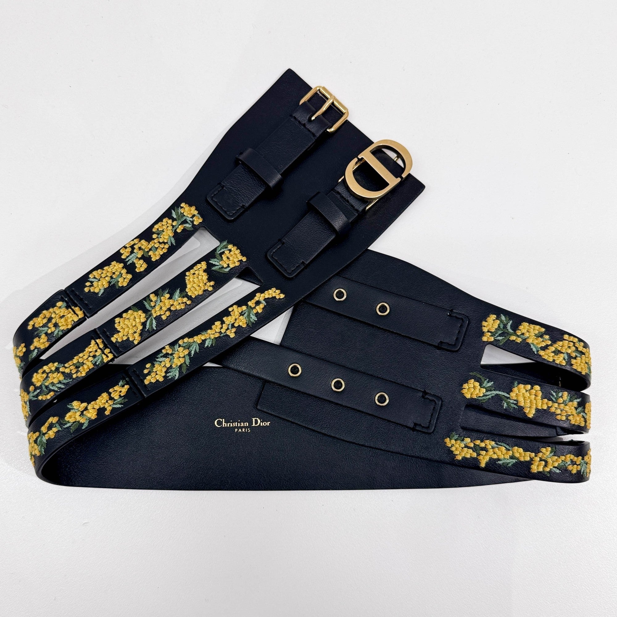 Size 70cm Flower Embroidered Black Leather Belt