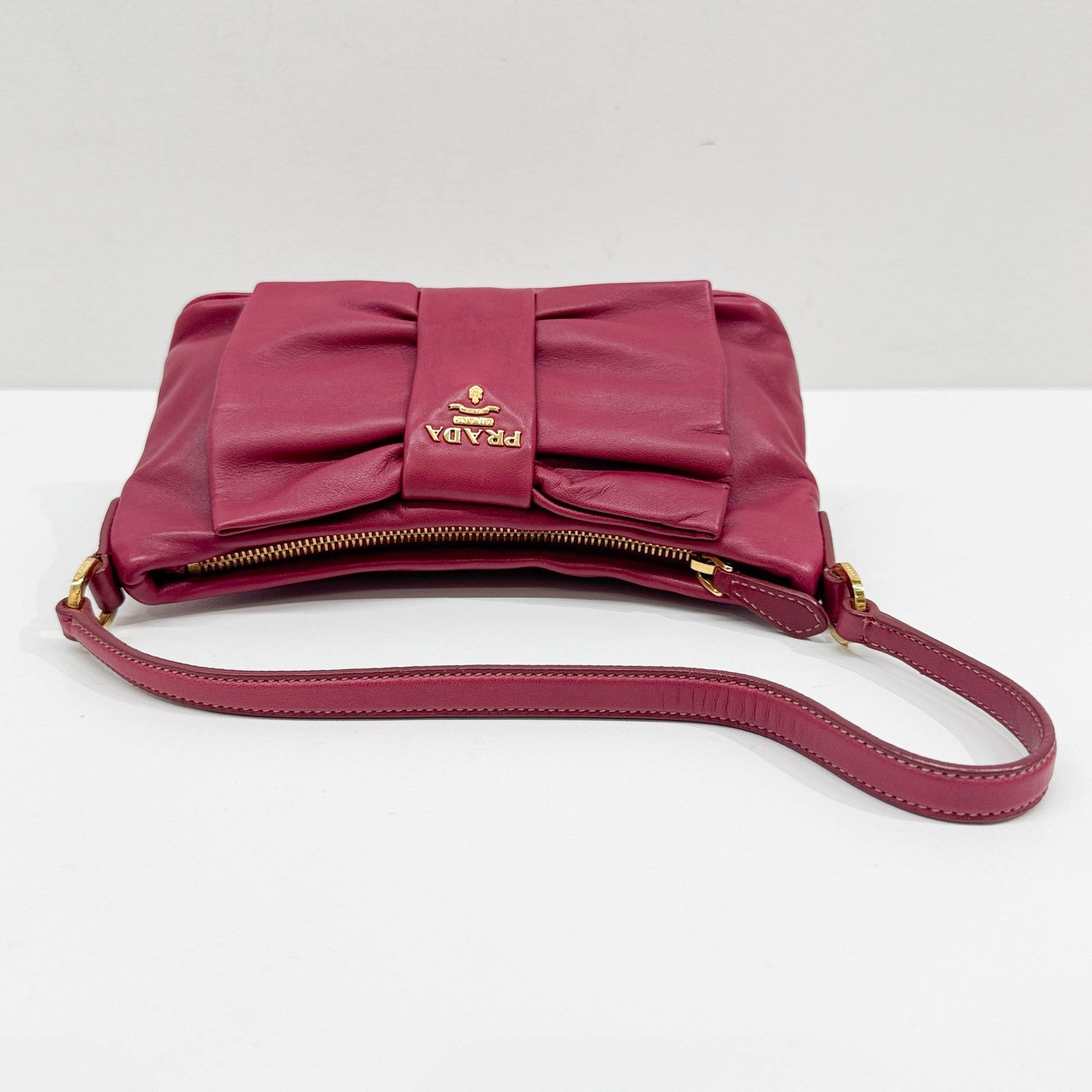 Fiocco Bow Cerise Leather Shoulder Bag