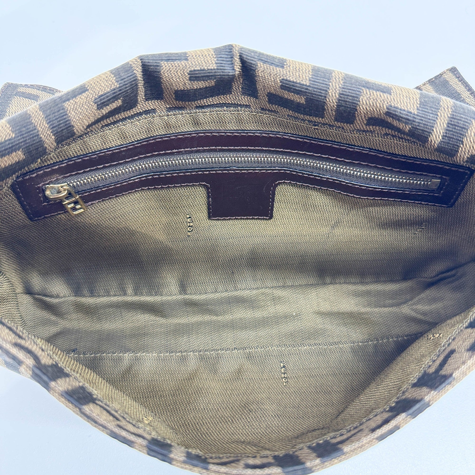 Baguette Brown Zucca Canvas Shoulder Bag