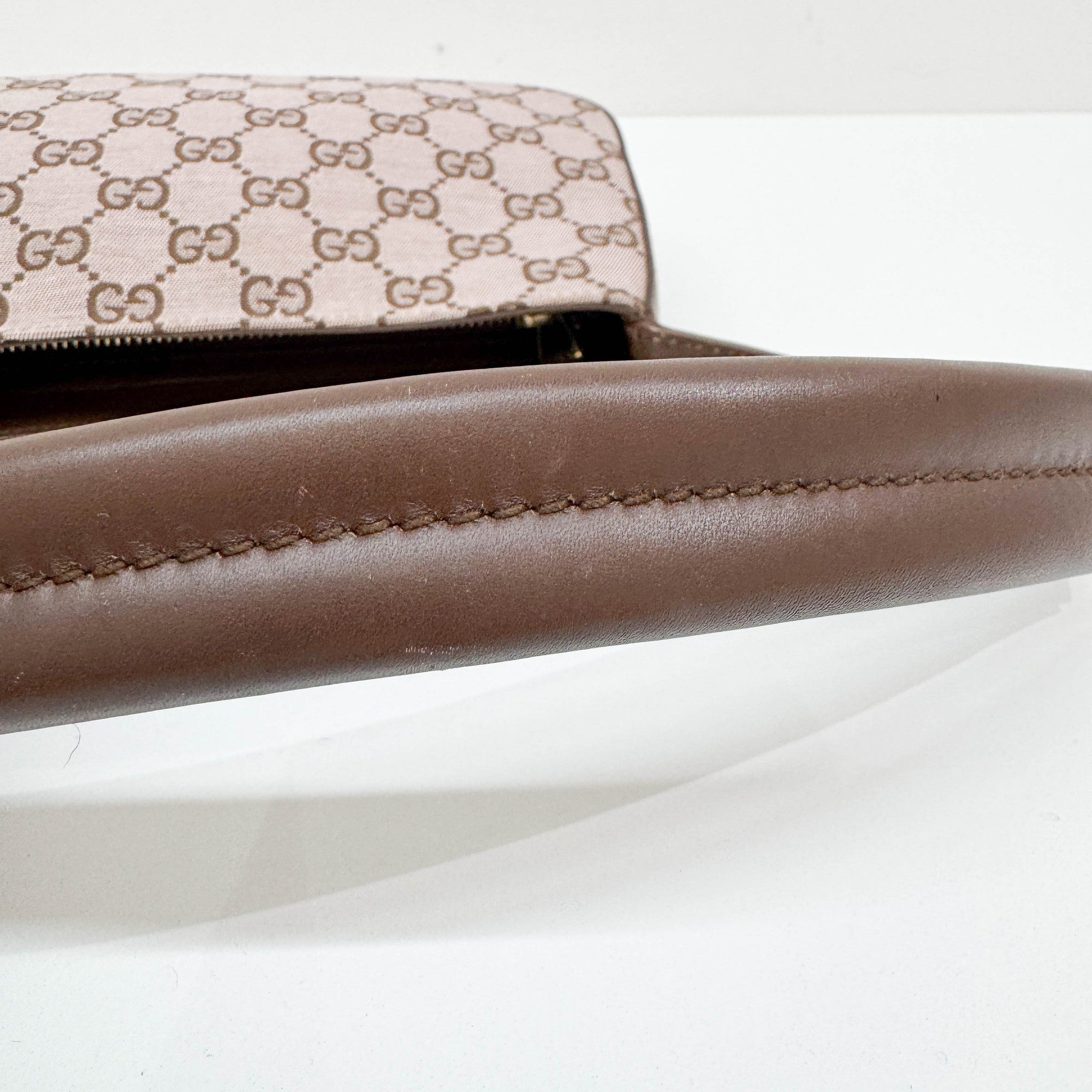 Pink GG Canvas Shoulder Bag