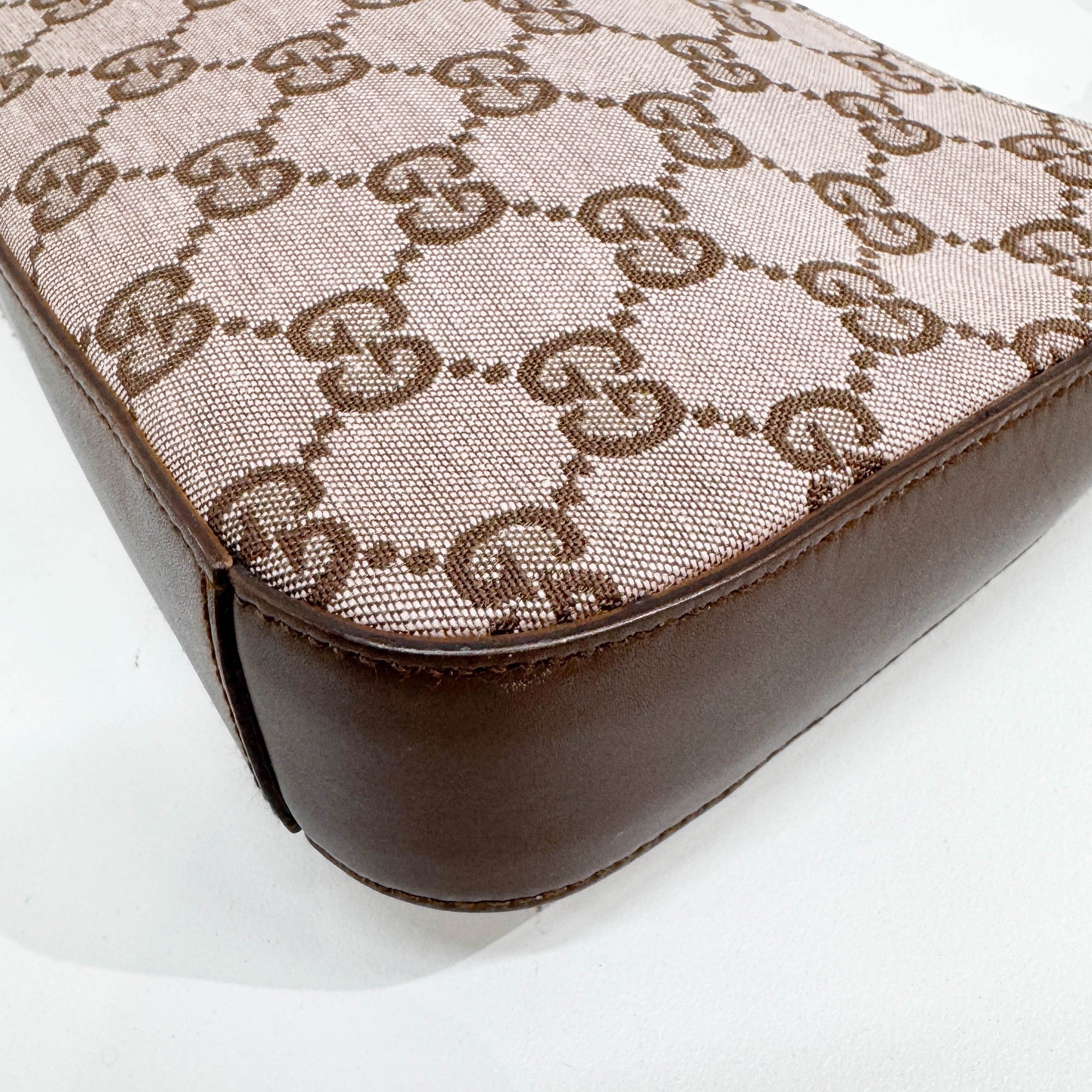 Pink GG Canvas Shoulder Bag