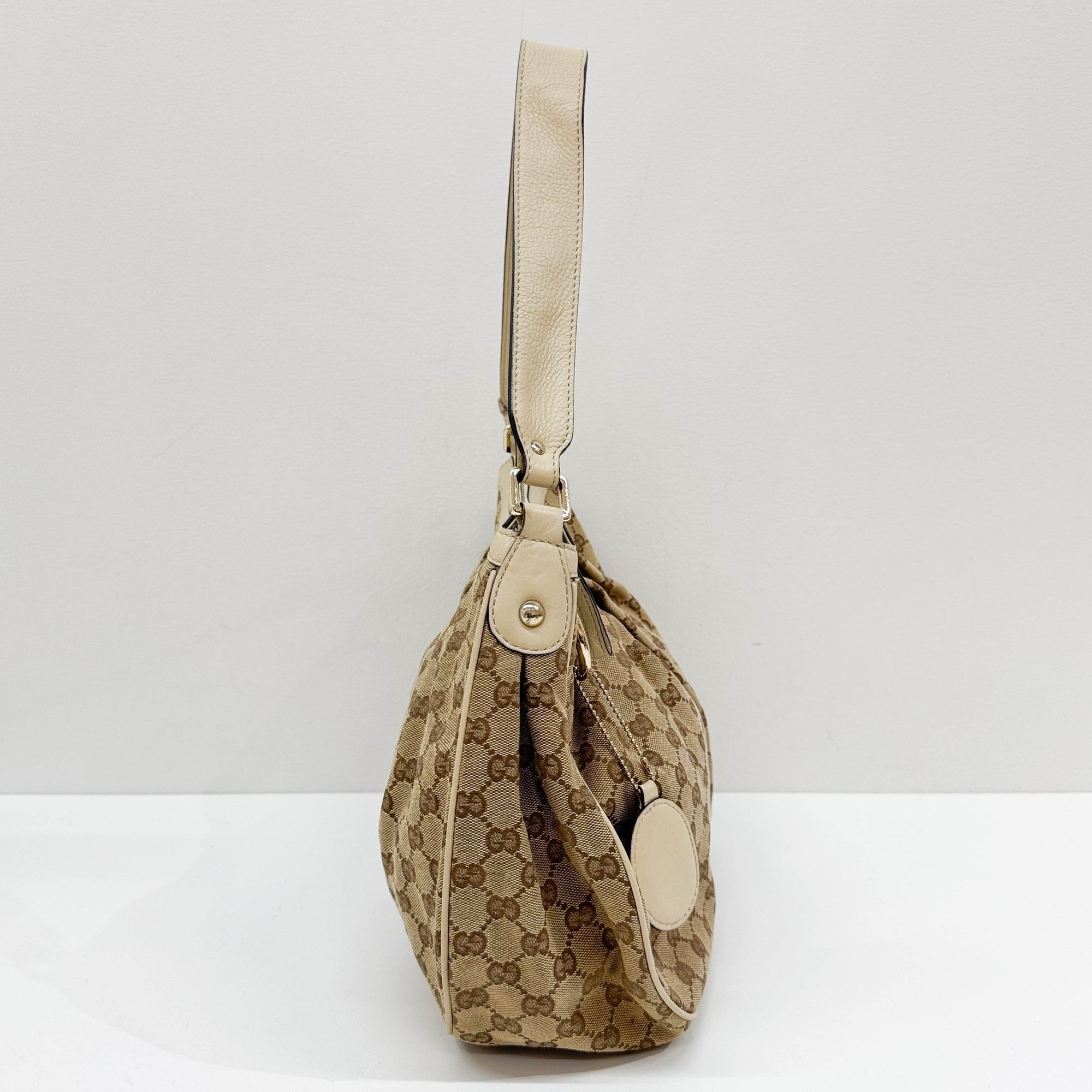 Sukey Tan GG Canvas Shoulder Bag