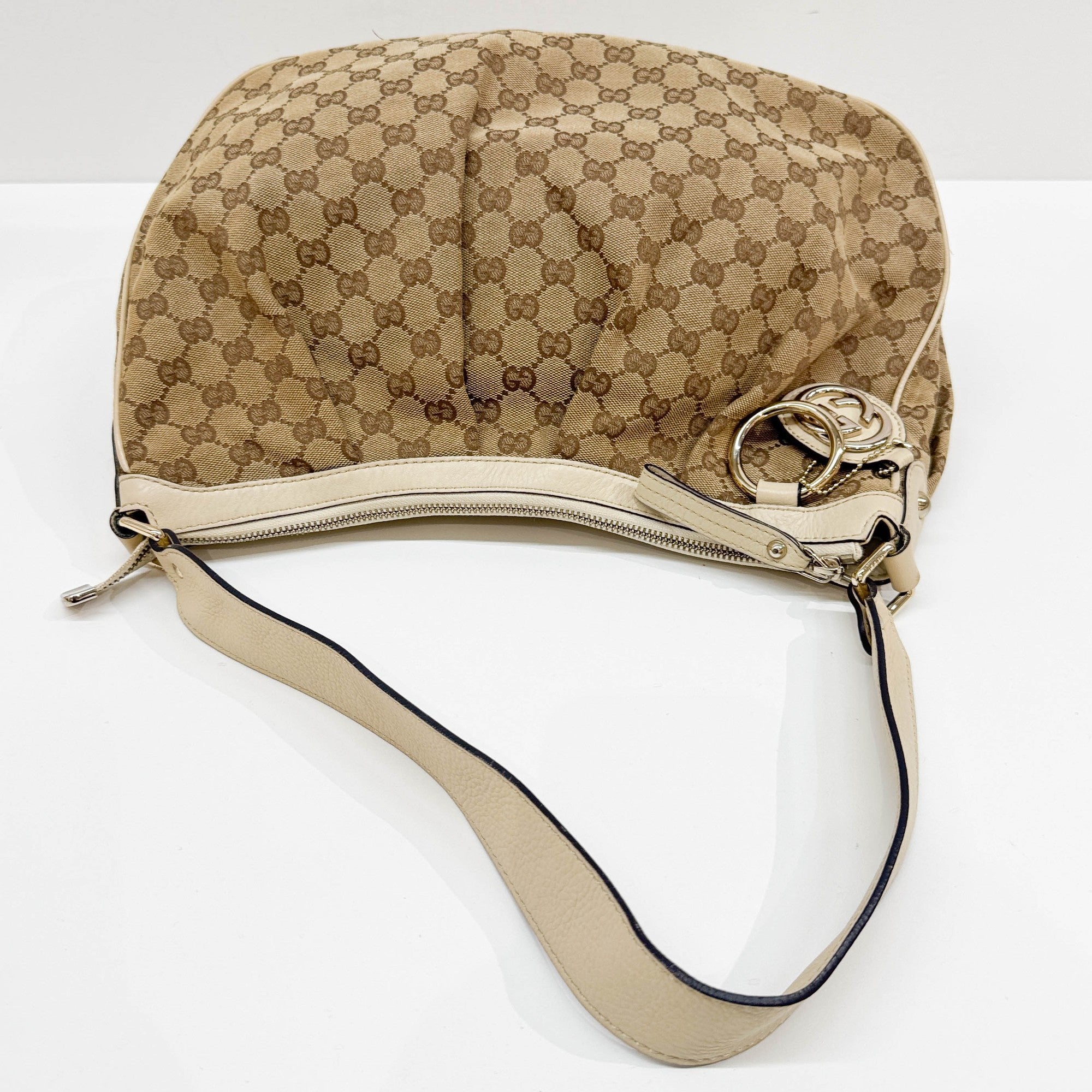 Sukey Tan GG Canvas Shoulder Bag