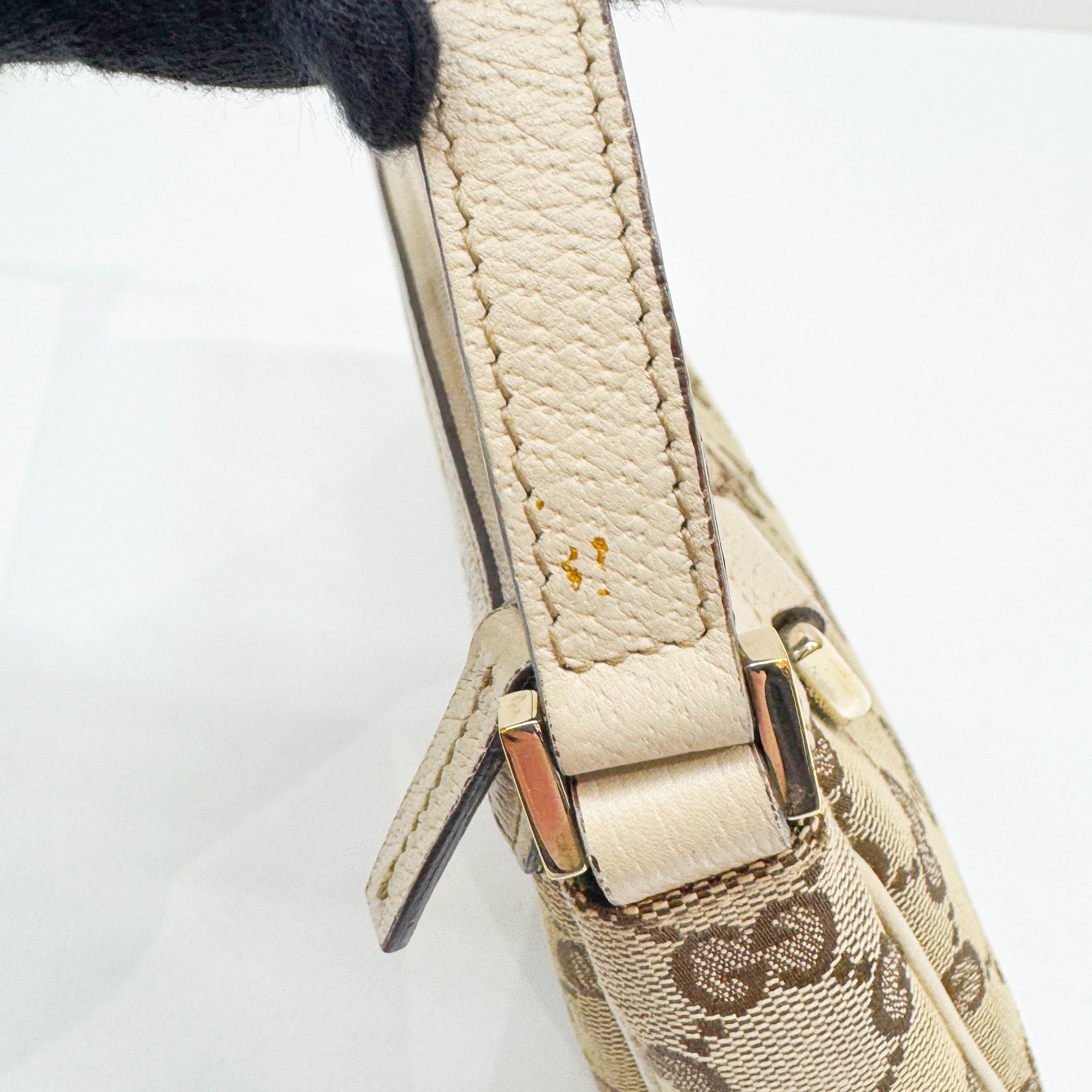 Abbey Tan GG Canvas Shoulder Pochette