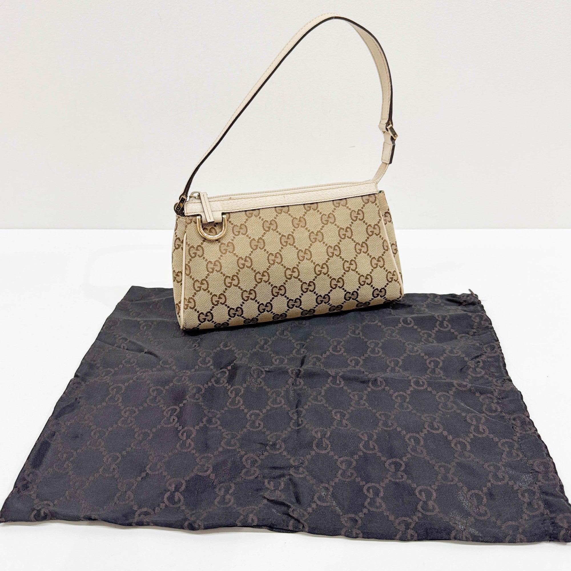 Abbey Tan GG Canvas Shoulder Pochette