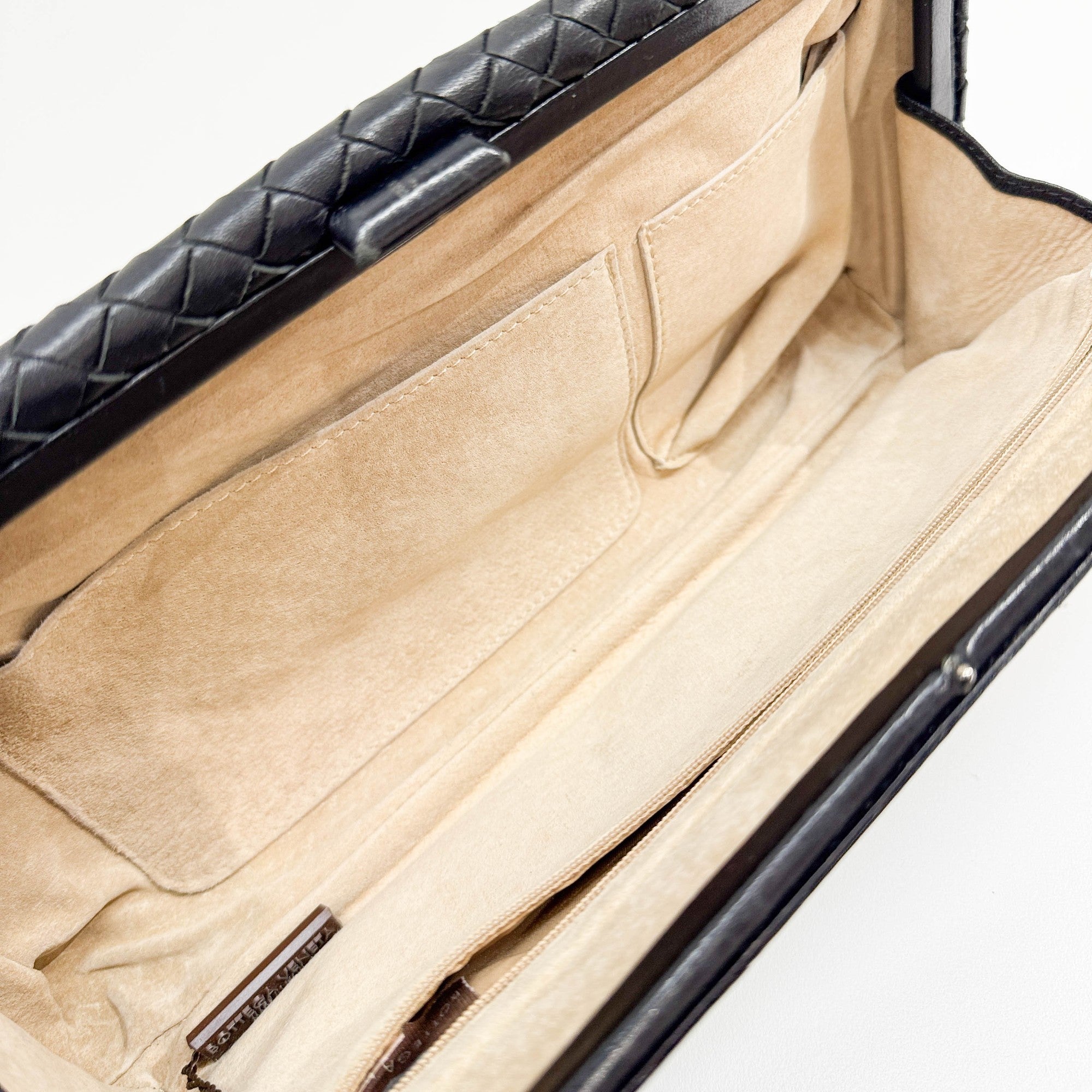 Intrecciato Black Leather Shoulder Bag