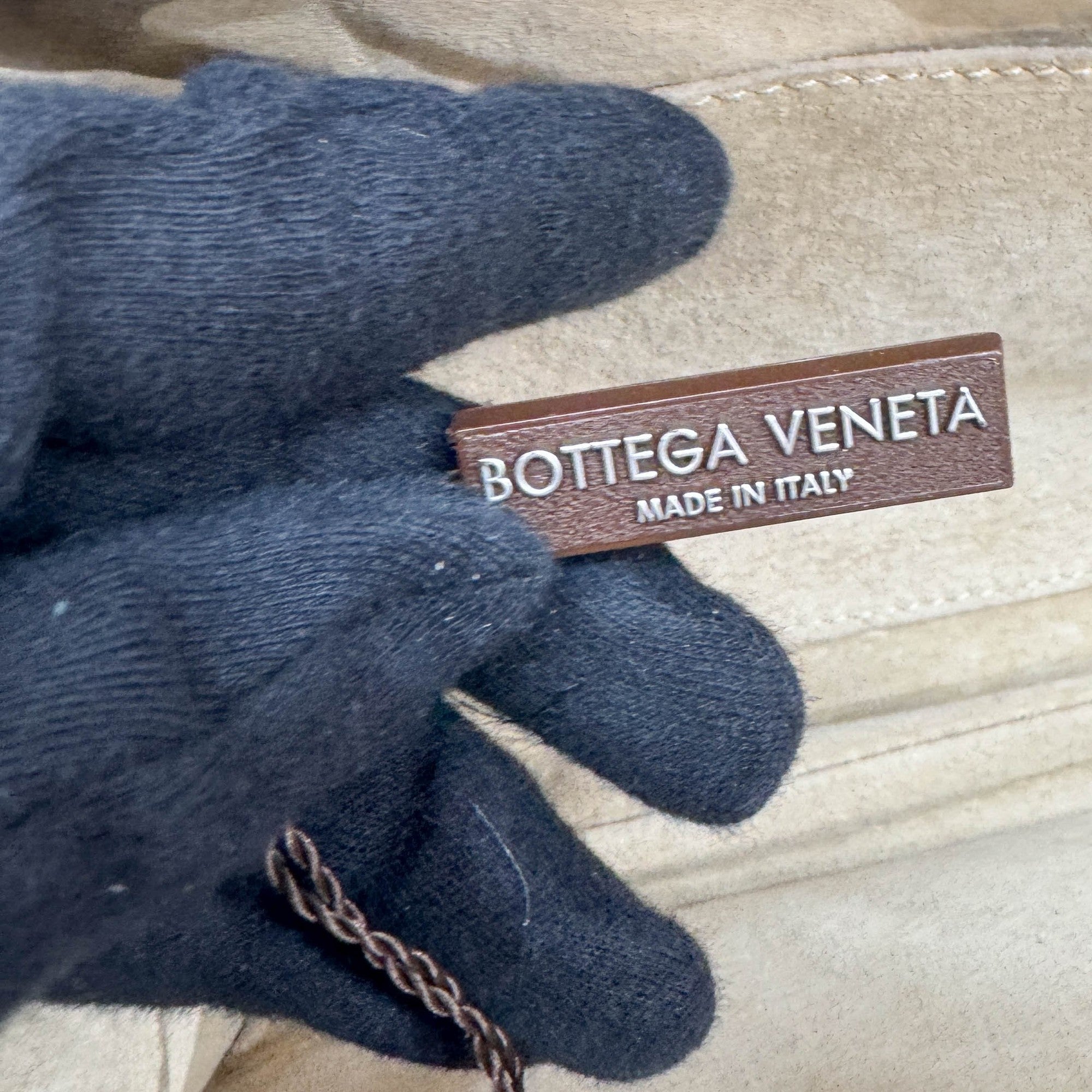 Intrecciato Black Leather Shoulder Bag