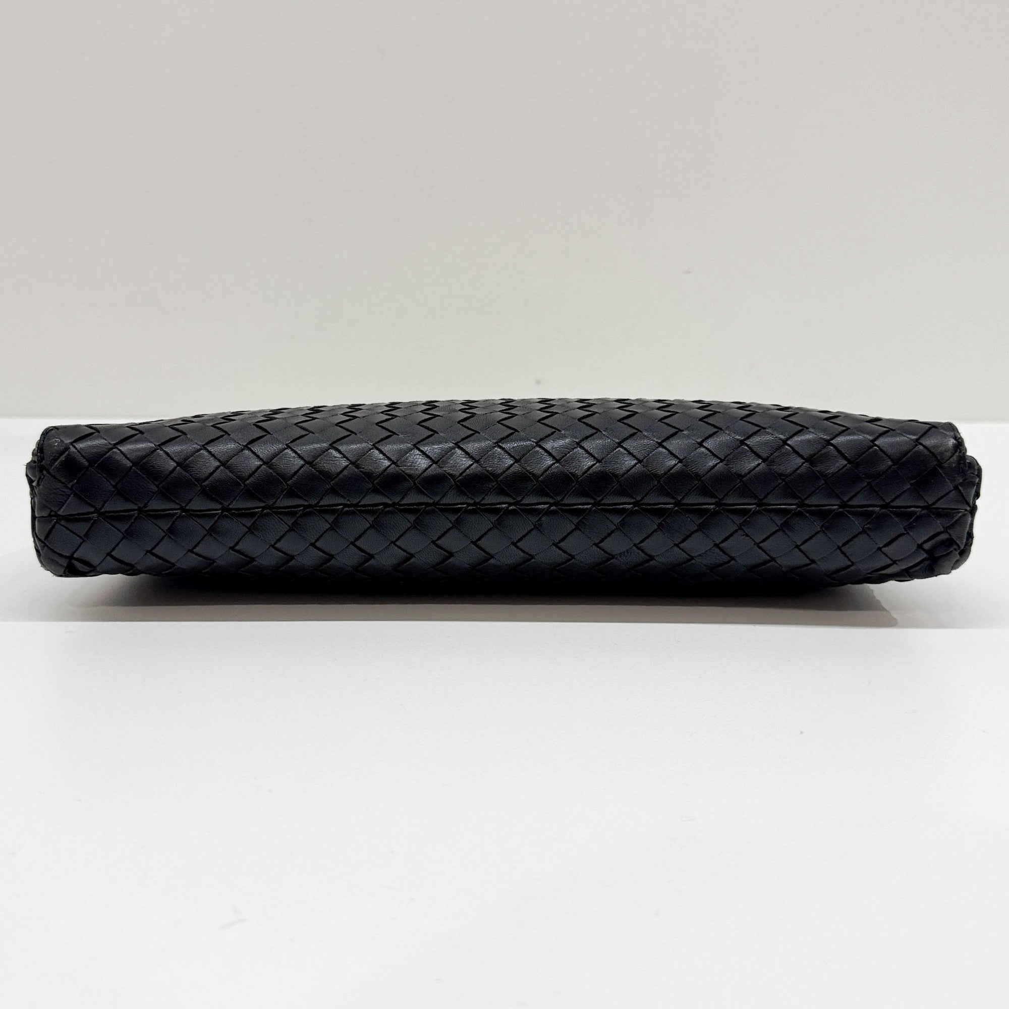 Intrecciato Black Leather Shoulder Bag