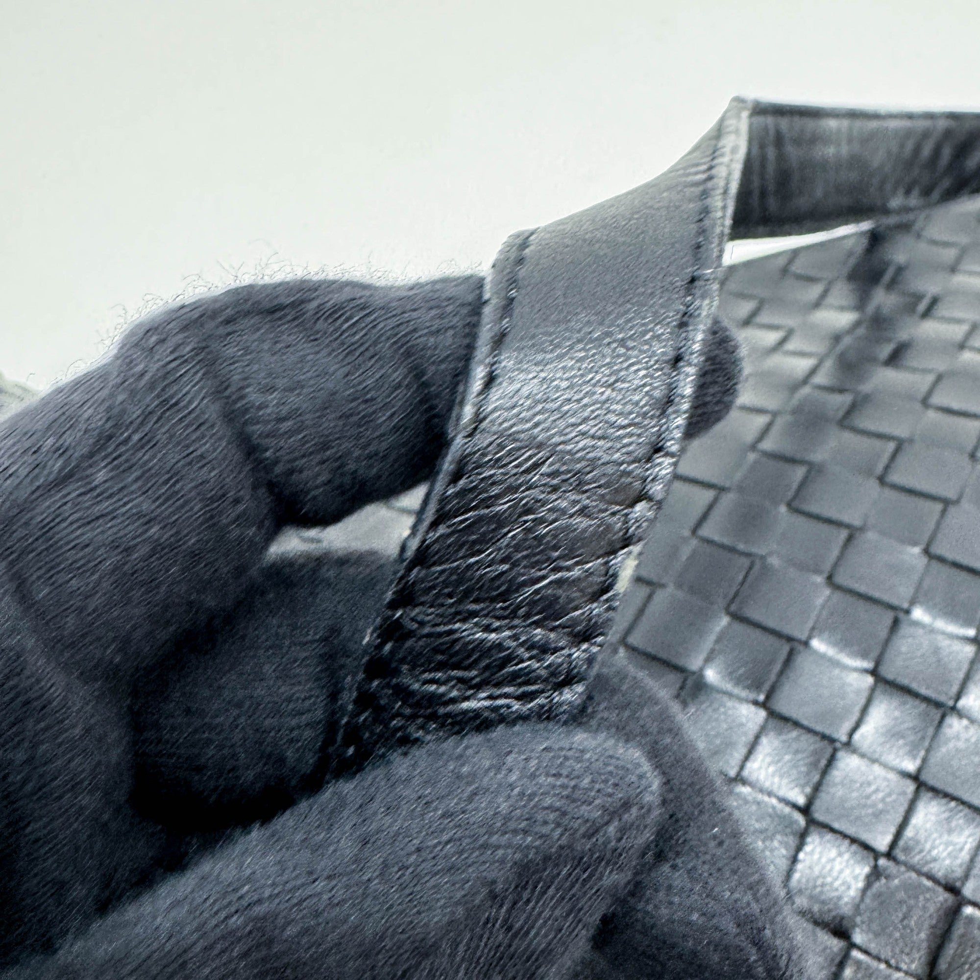 Intrecciato Black Leather Shoulder Bag