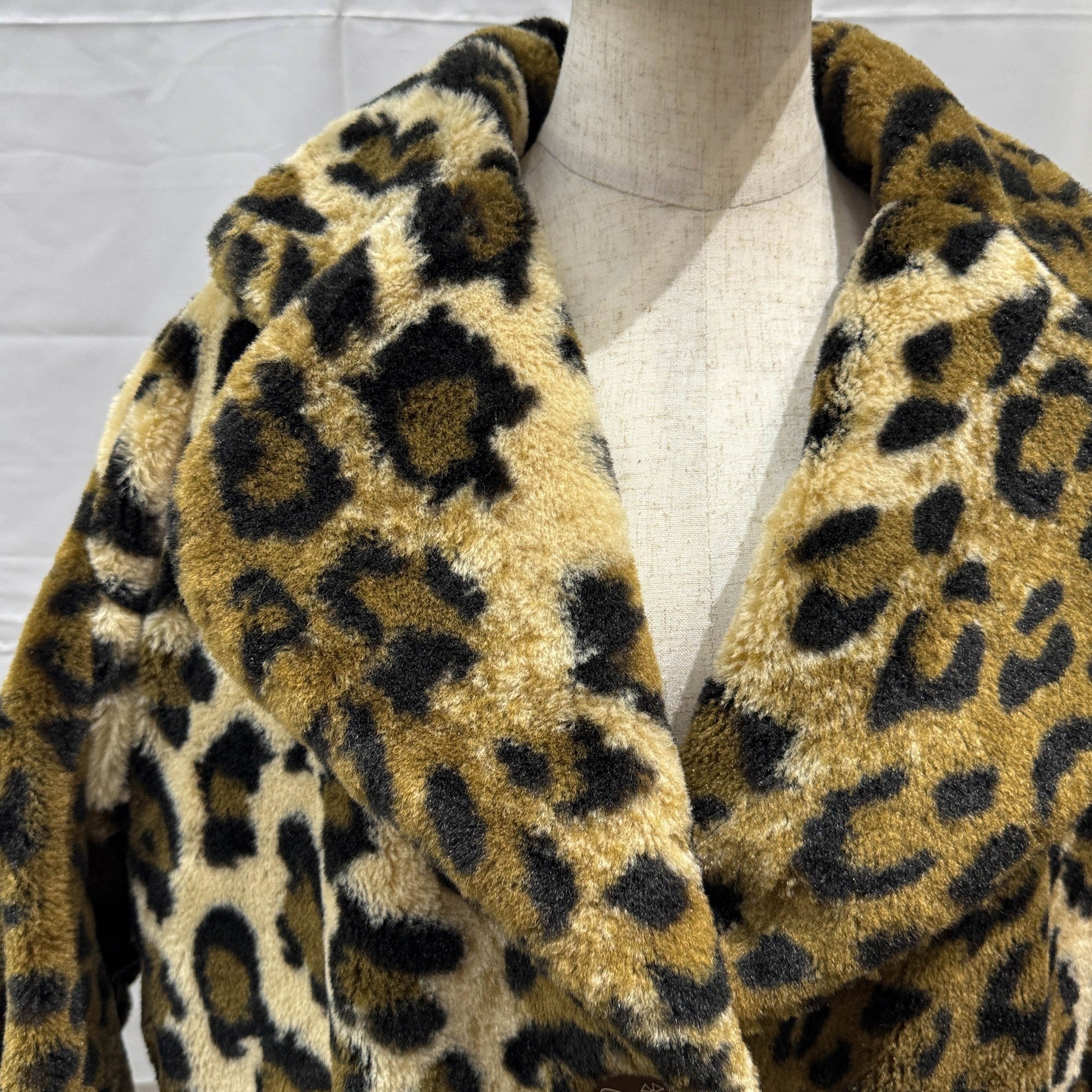 Size 00 Multicolor Leopard Print Polyester Coat