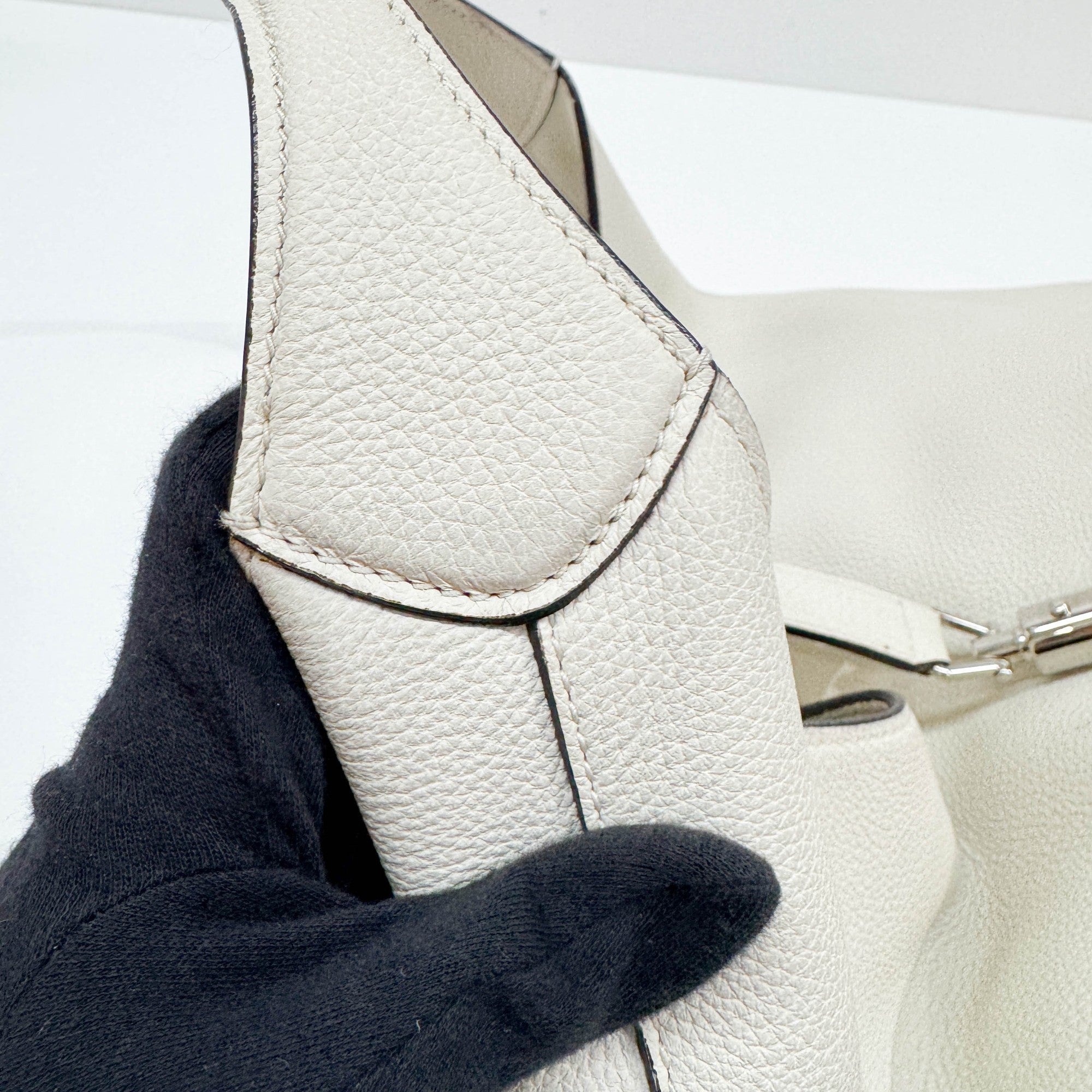 Jackie Eggshell White Leather Shoulder Bag