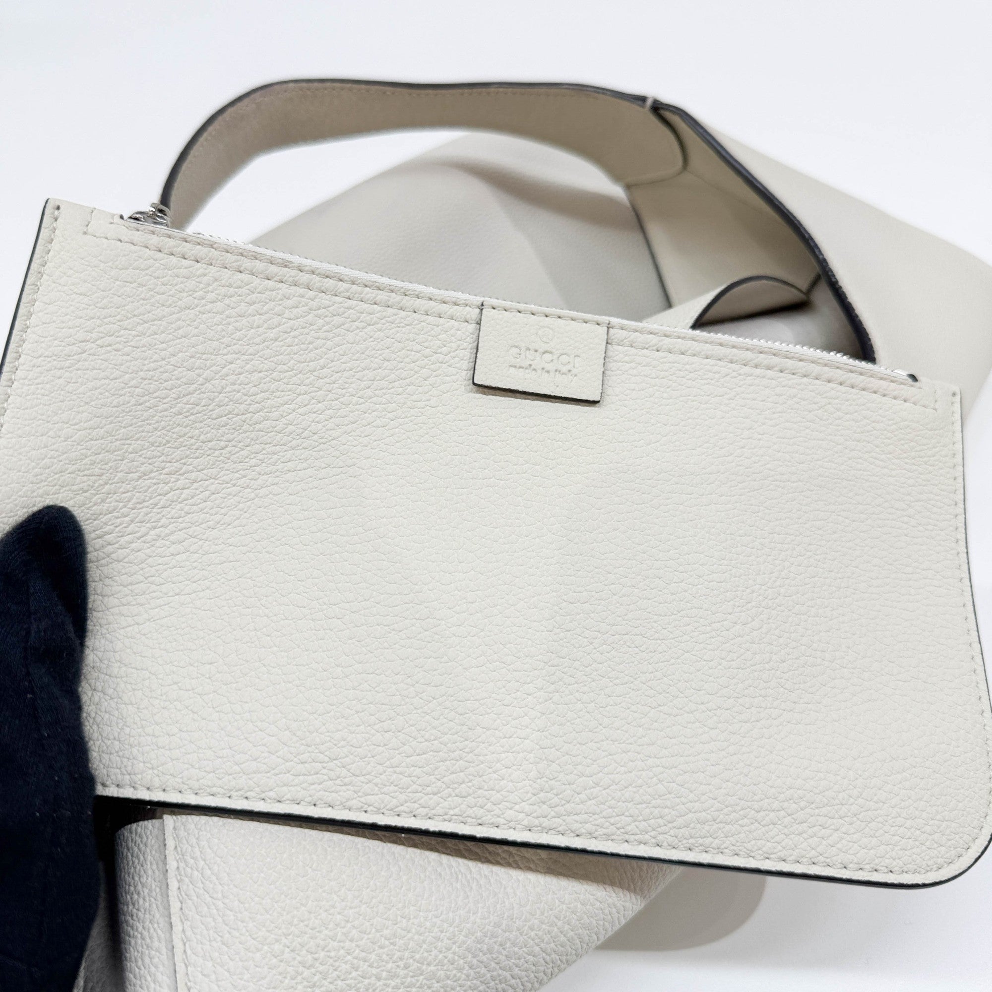 Jackie Eggshell White Leather Shoulder Bag