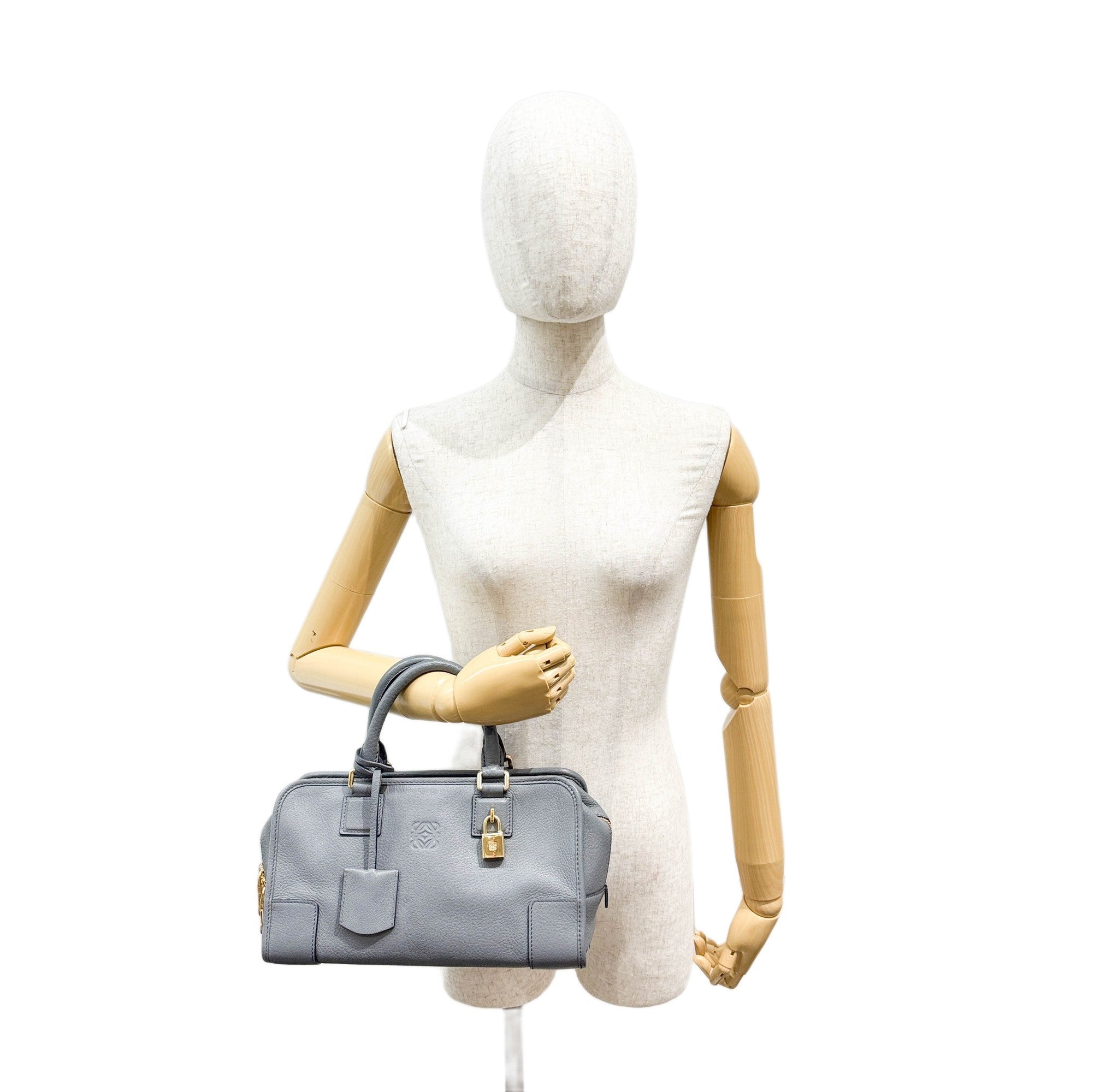 Amazona Shadow Blue Leather Hand Bag