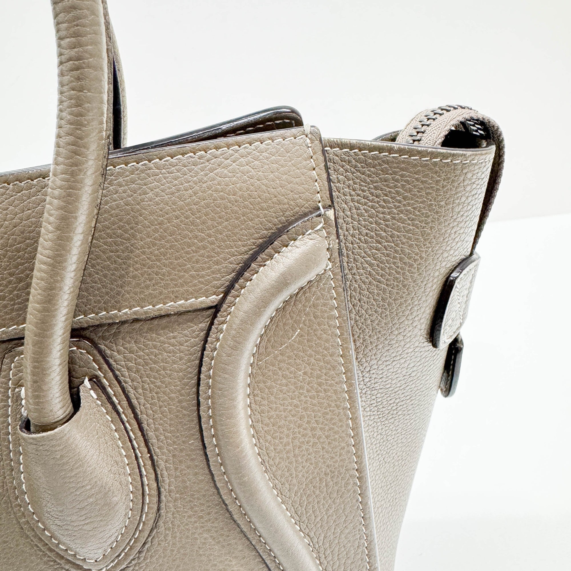 Micro Luggage Elephant Gray Leather Hand Bag