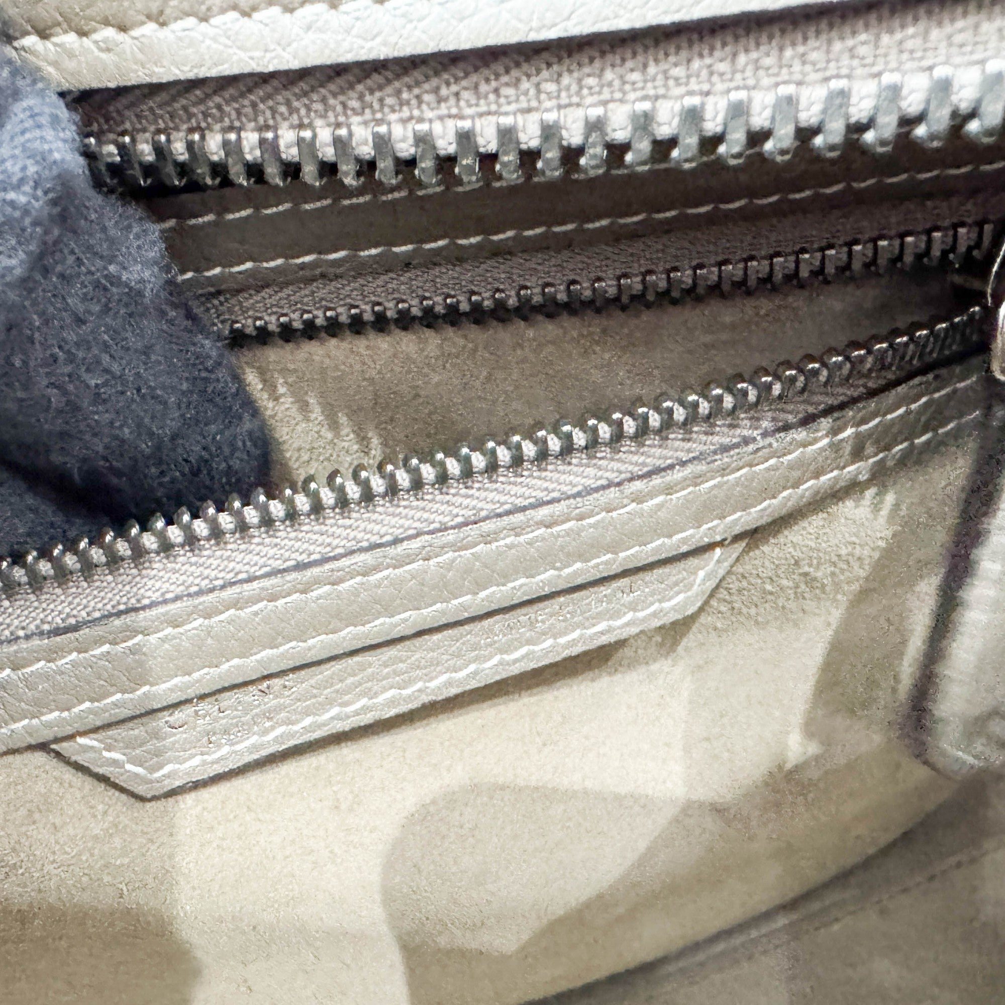 Micro Luggage Elephant Gray Leather Hand Bag