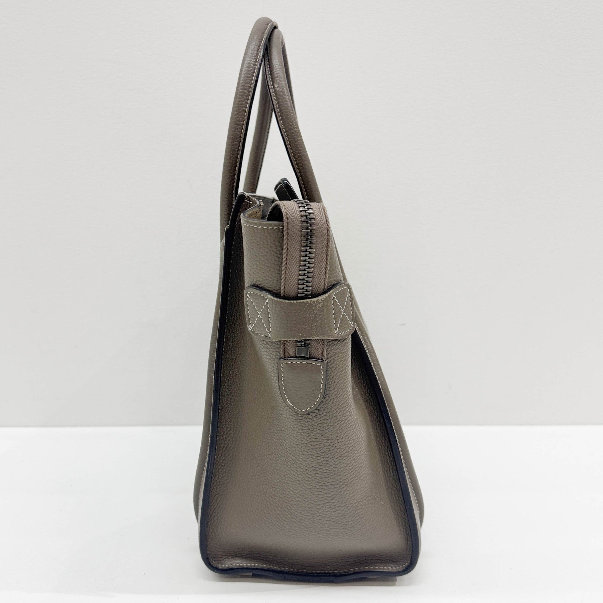 Micro Luggage Elephant Gray Leather Hand Bag