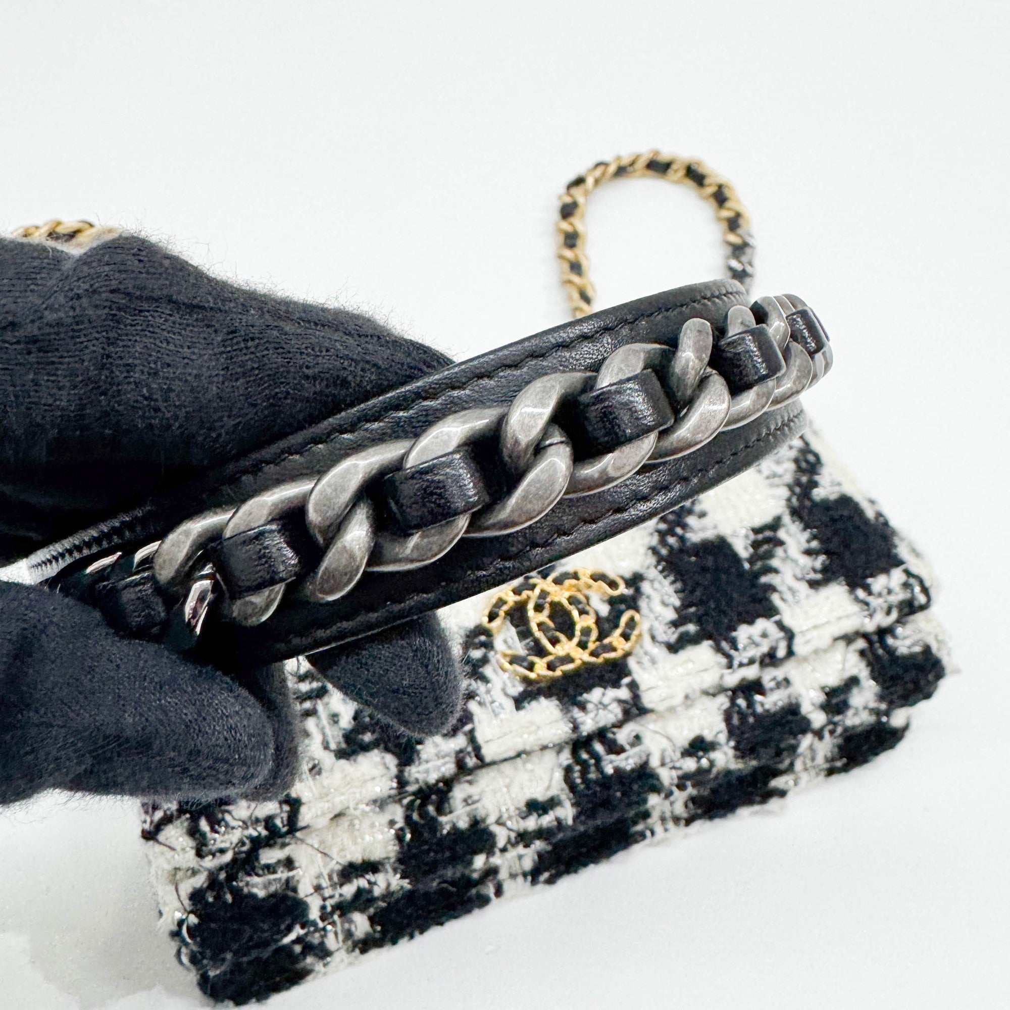 19 Black & White Tweed Wallet Two Way Bag