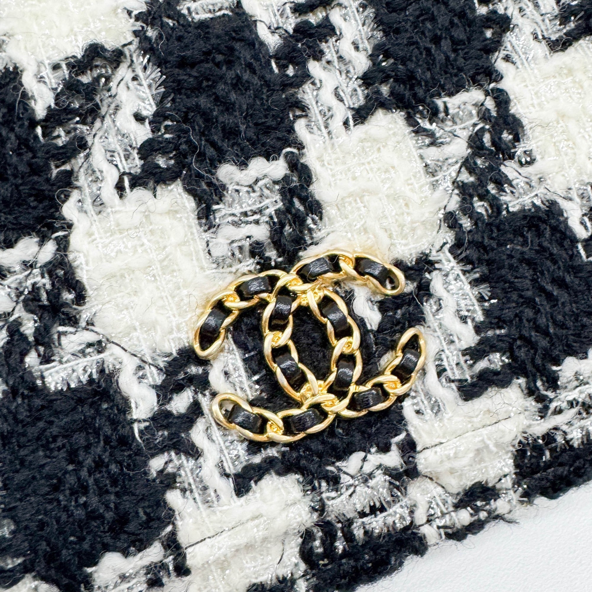19 Black & White Tweed Wallet Two Way Bag