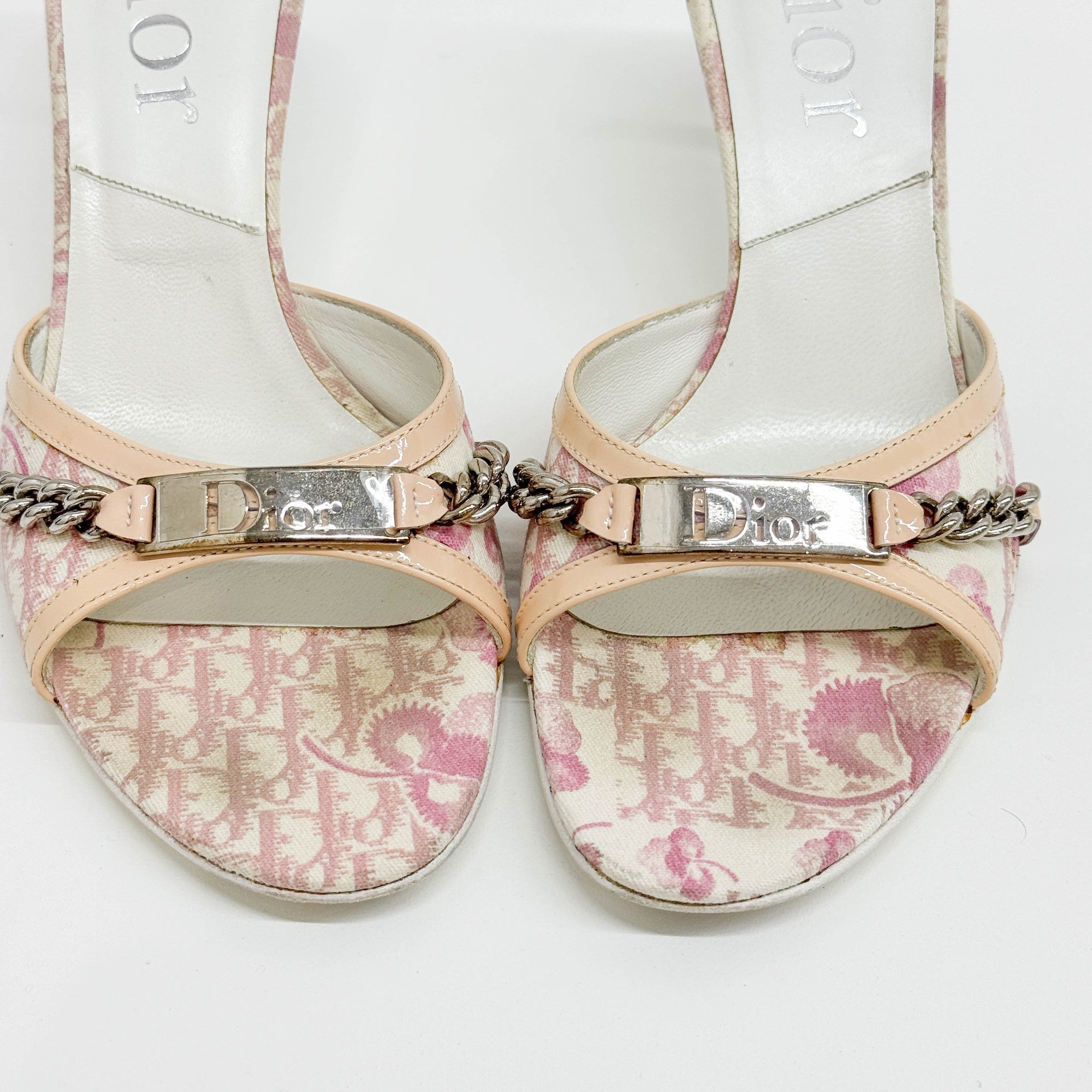 Size 36 1/2 EU Pink Trotter Canvas Heels