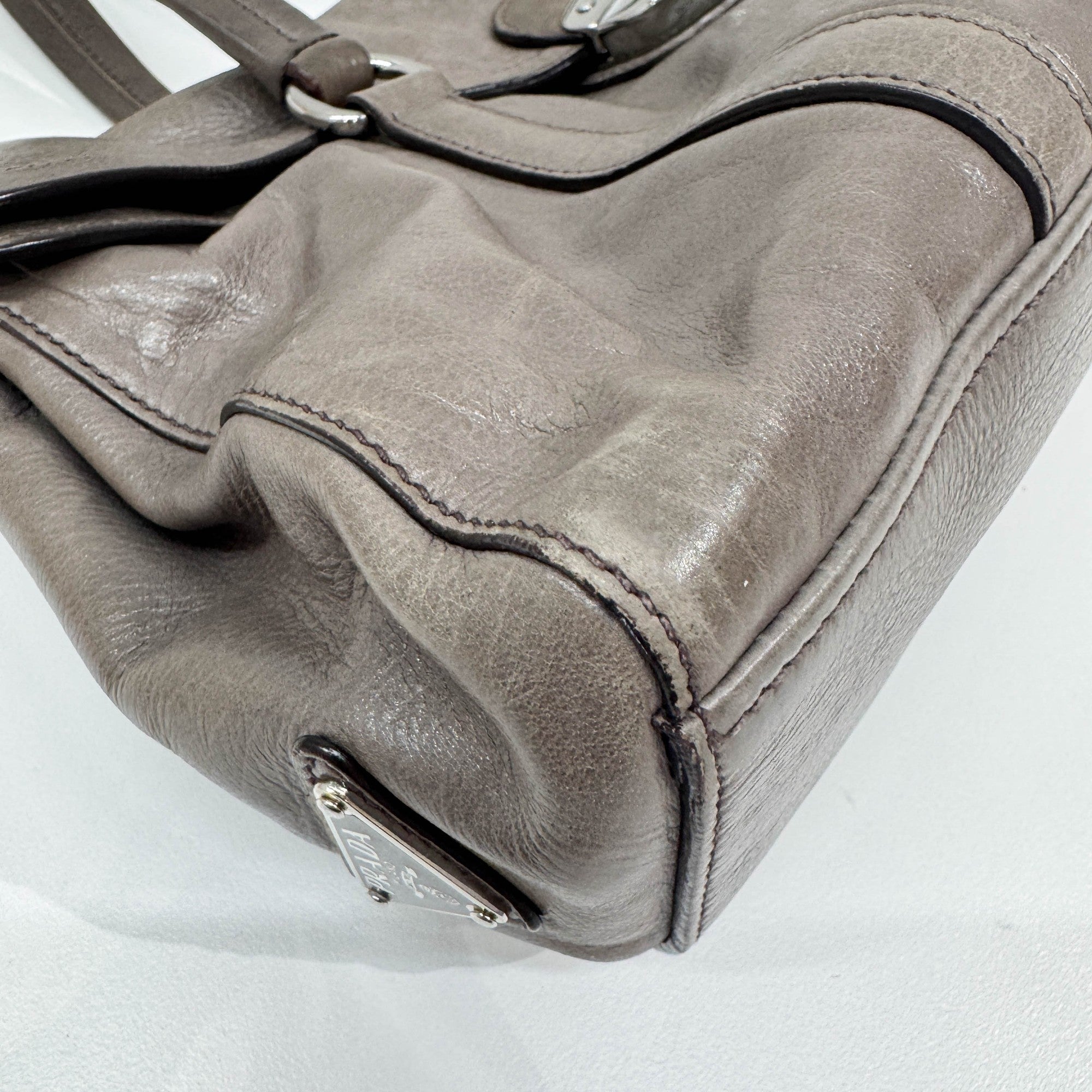 Sound Lock Gray Leather Shoulder Bag