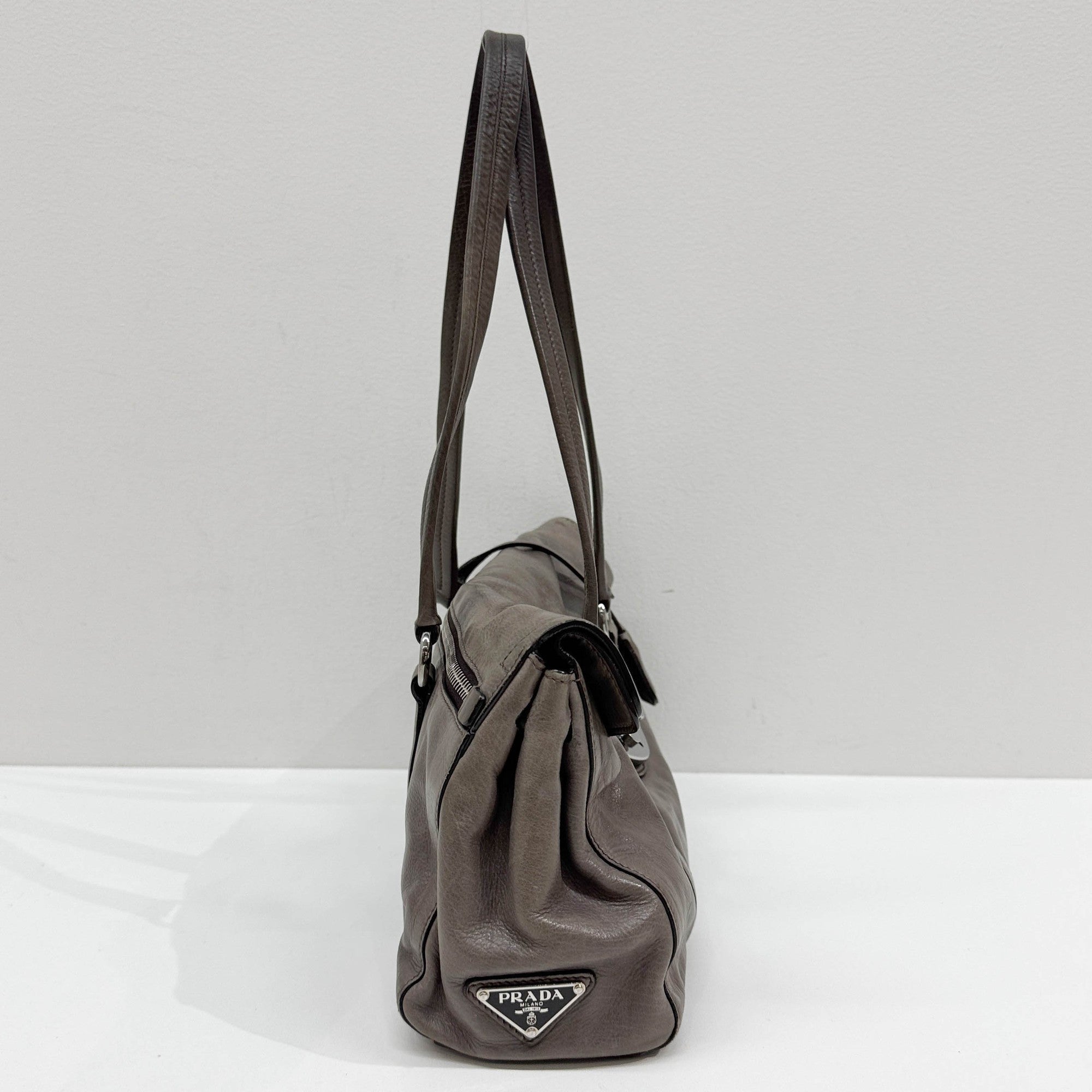Sound Lock Gray Leather Shoulder Bag