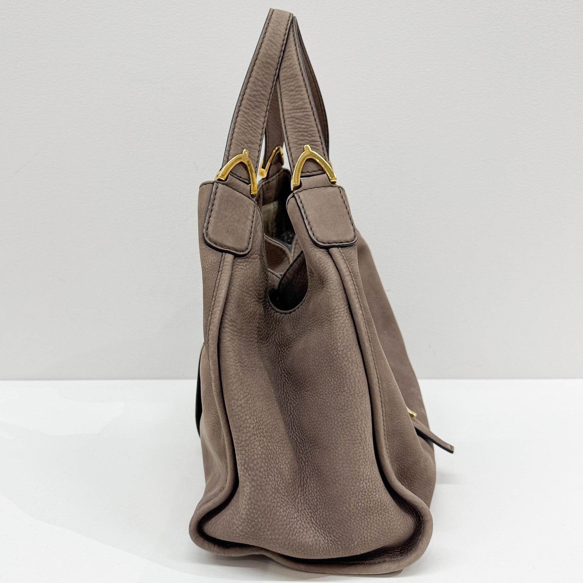 Stirrup Elephant Gray Leather Shoulder Bag