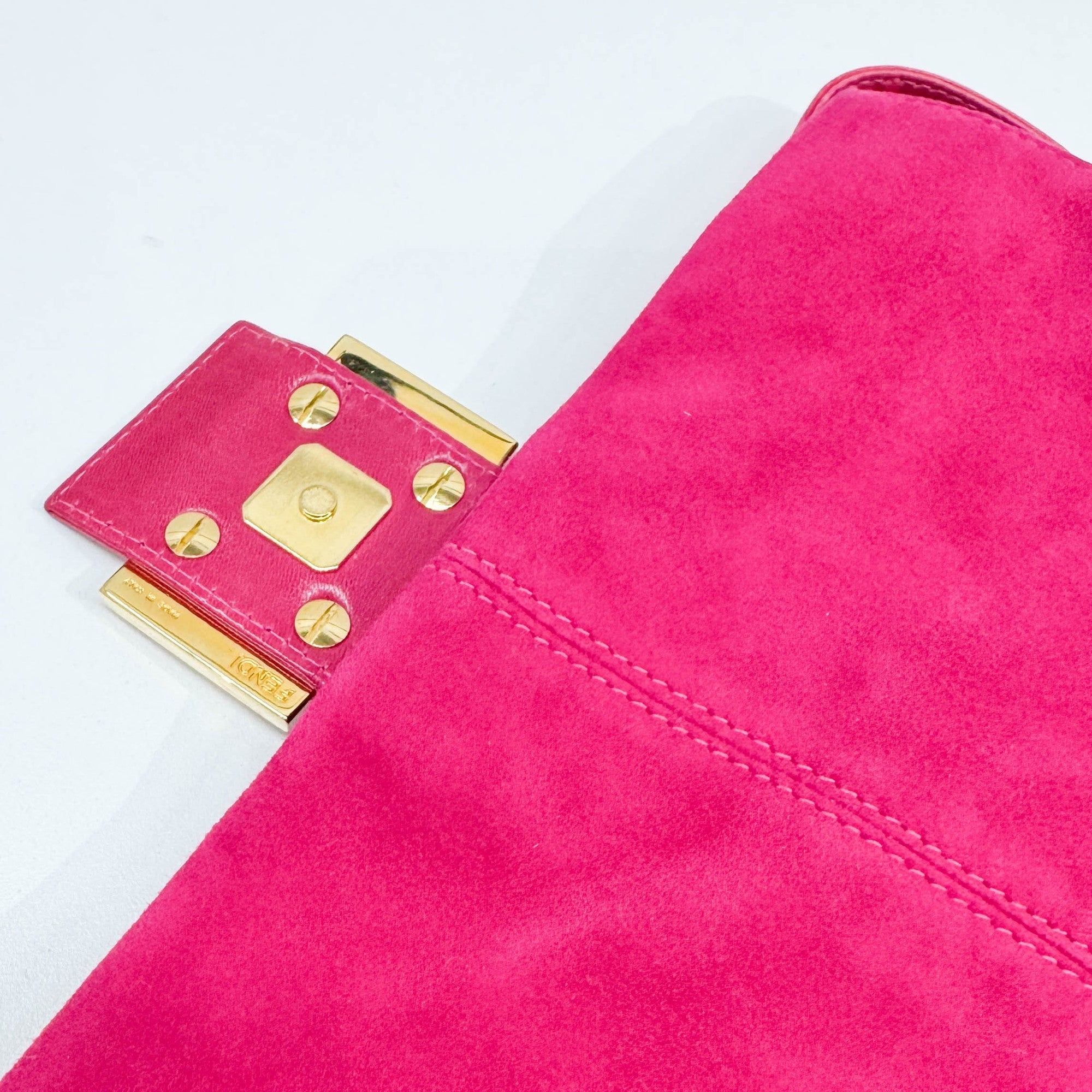 Mamma Baguette Pink Suede Shoulder Bag