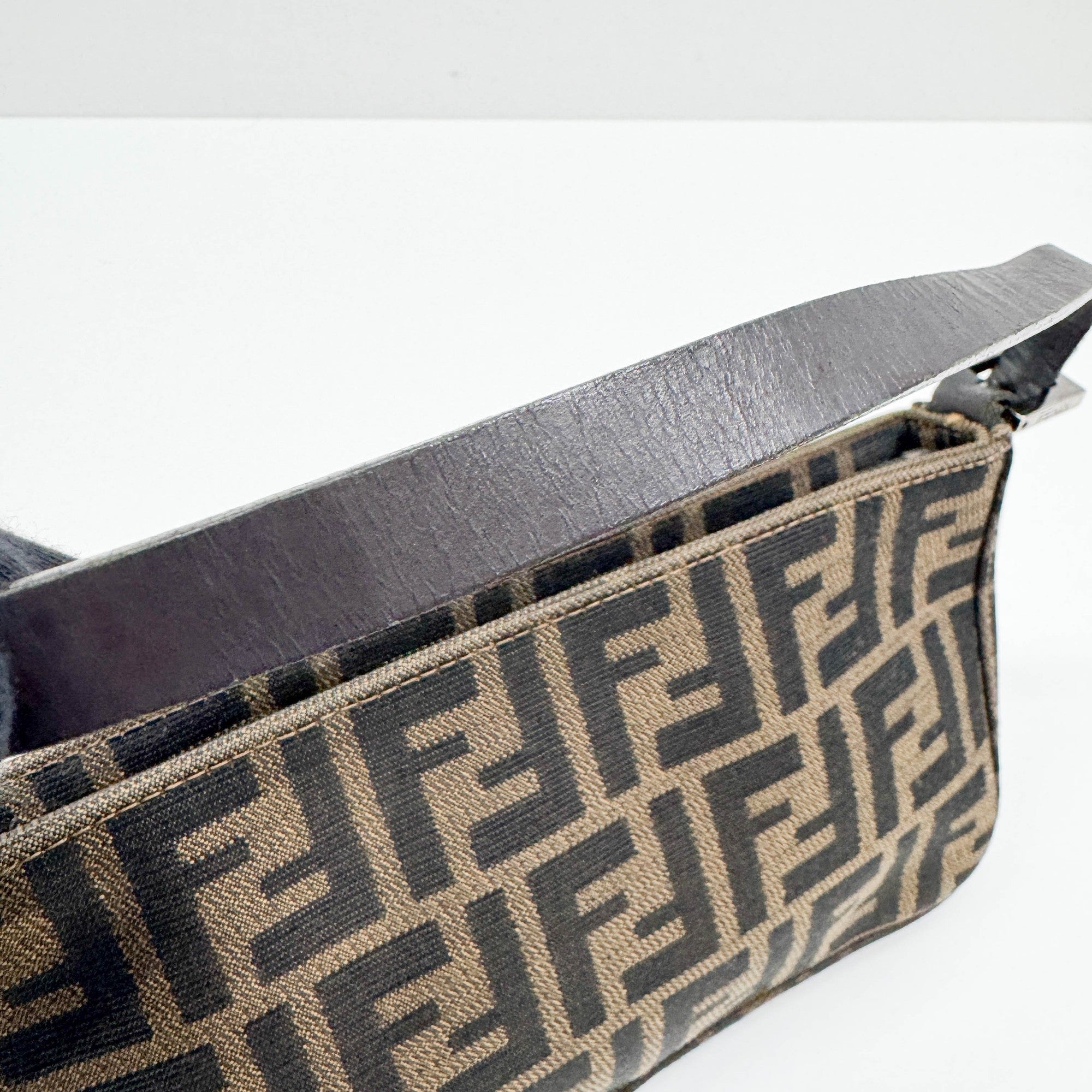 Brown Zucca Canvas Shoulder Bag