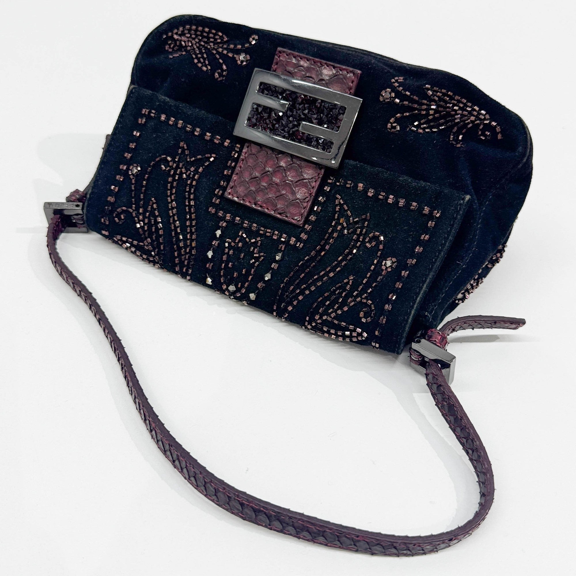 Mini Mamma Baguette Embroidered Black Cashmere Shoulder Bag