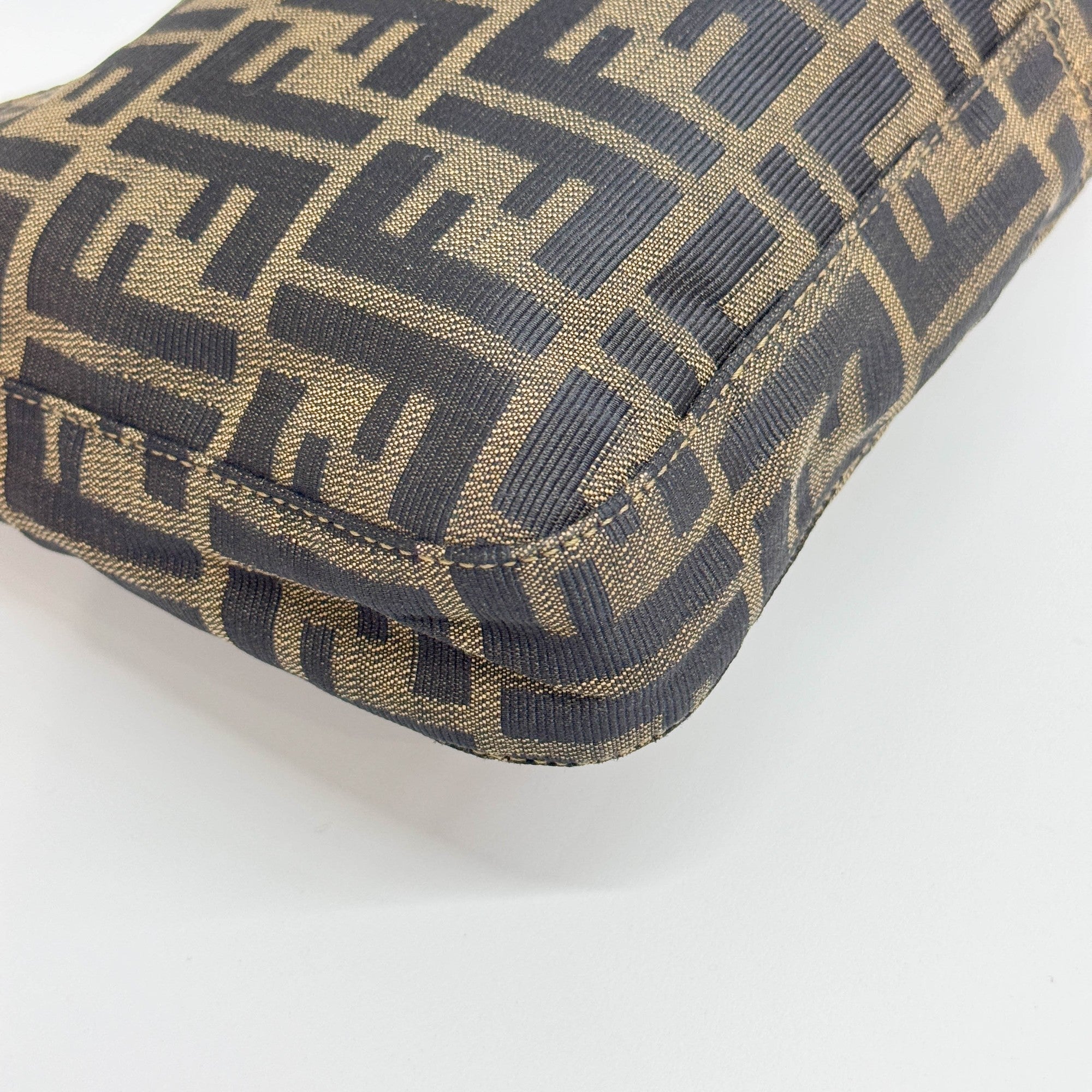 Zucca Brown Canvas Shoulder Bag