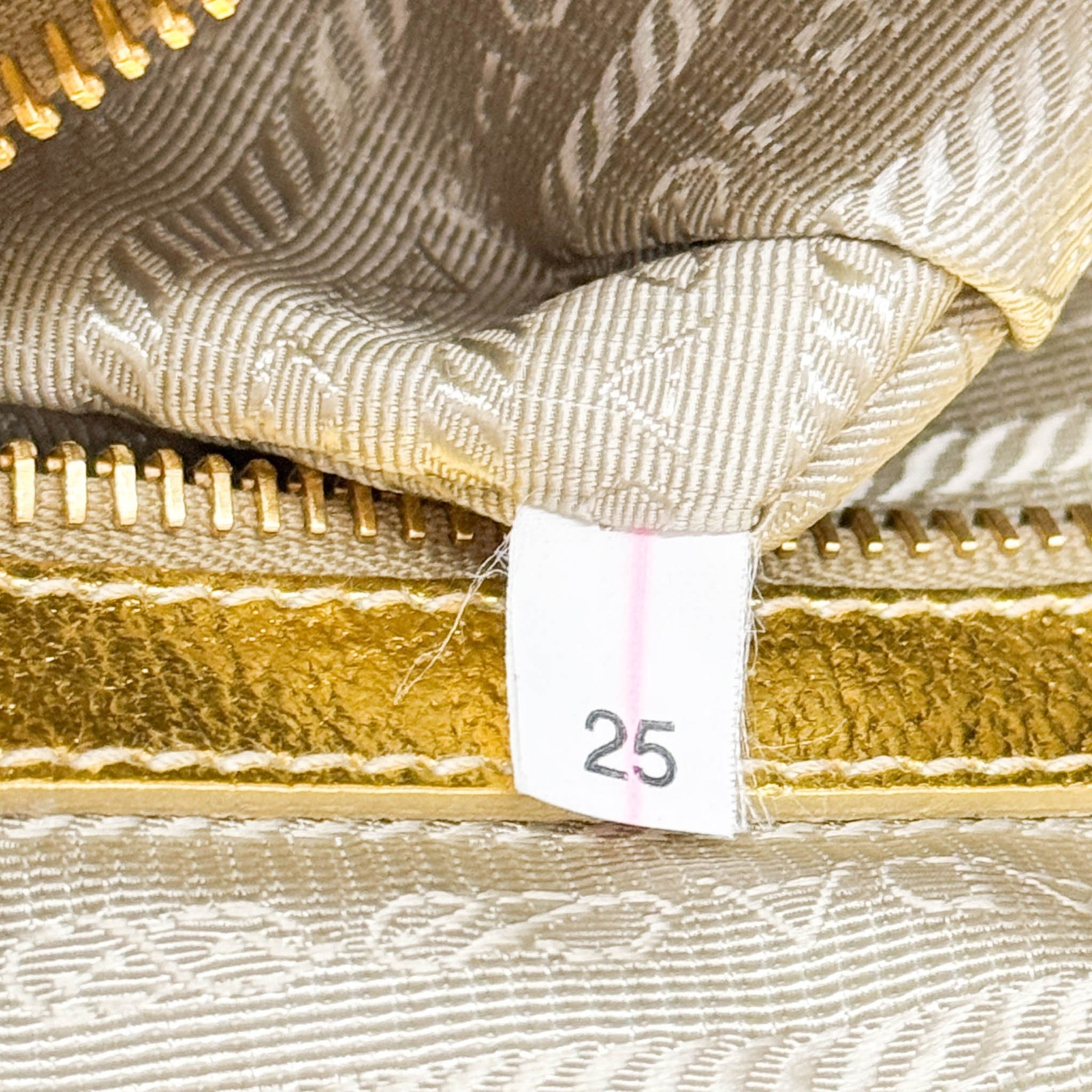 Gold Raffia Chain Shoulder Bag