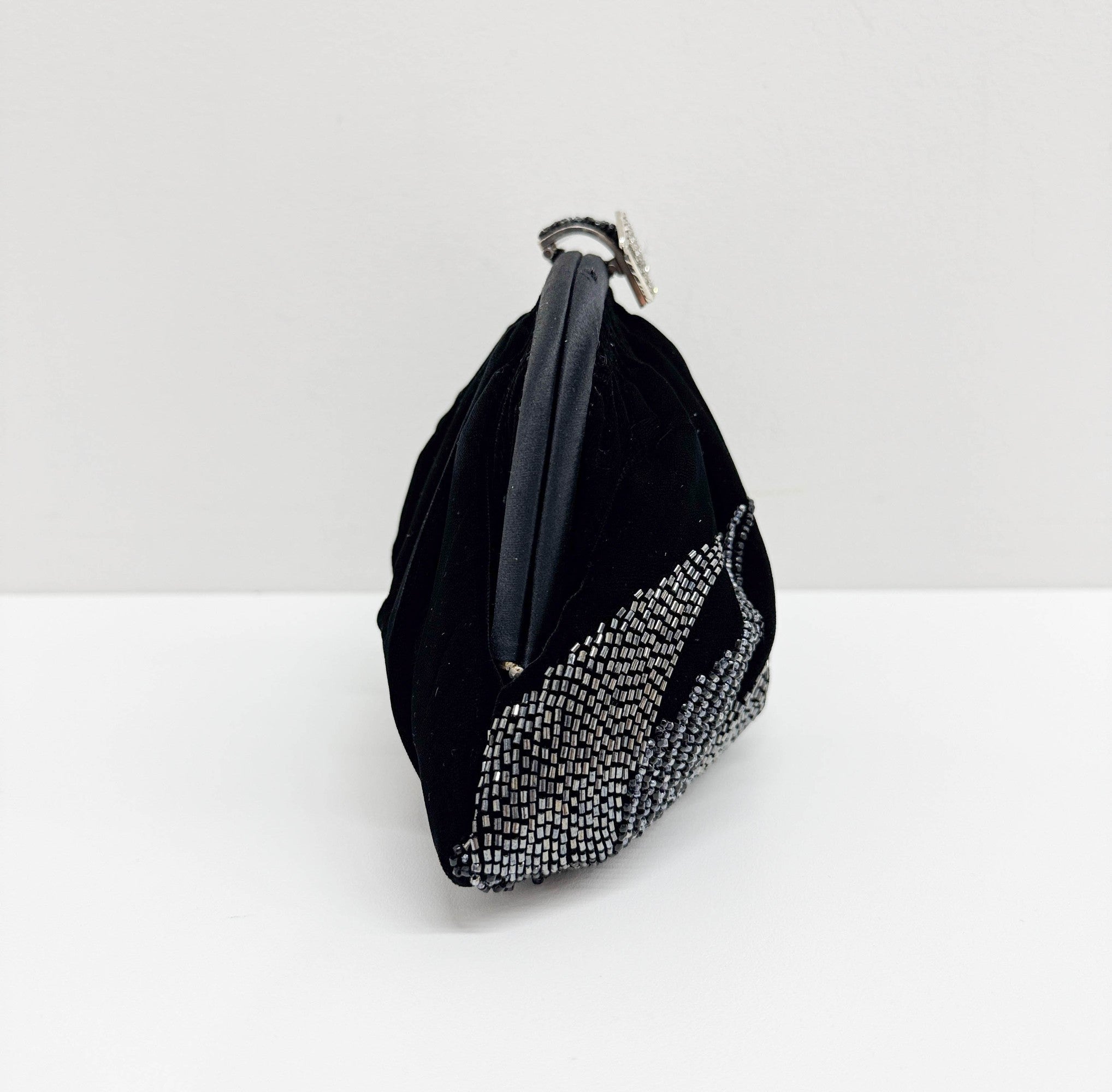 Beaded Embroidery Black Velvet Shoulder Bag