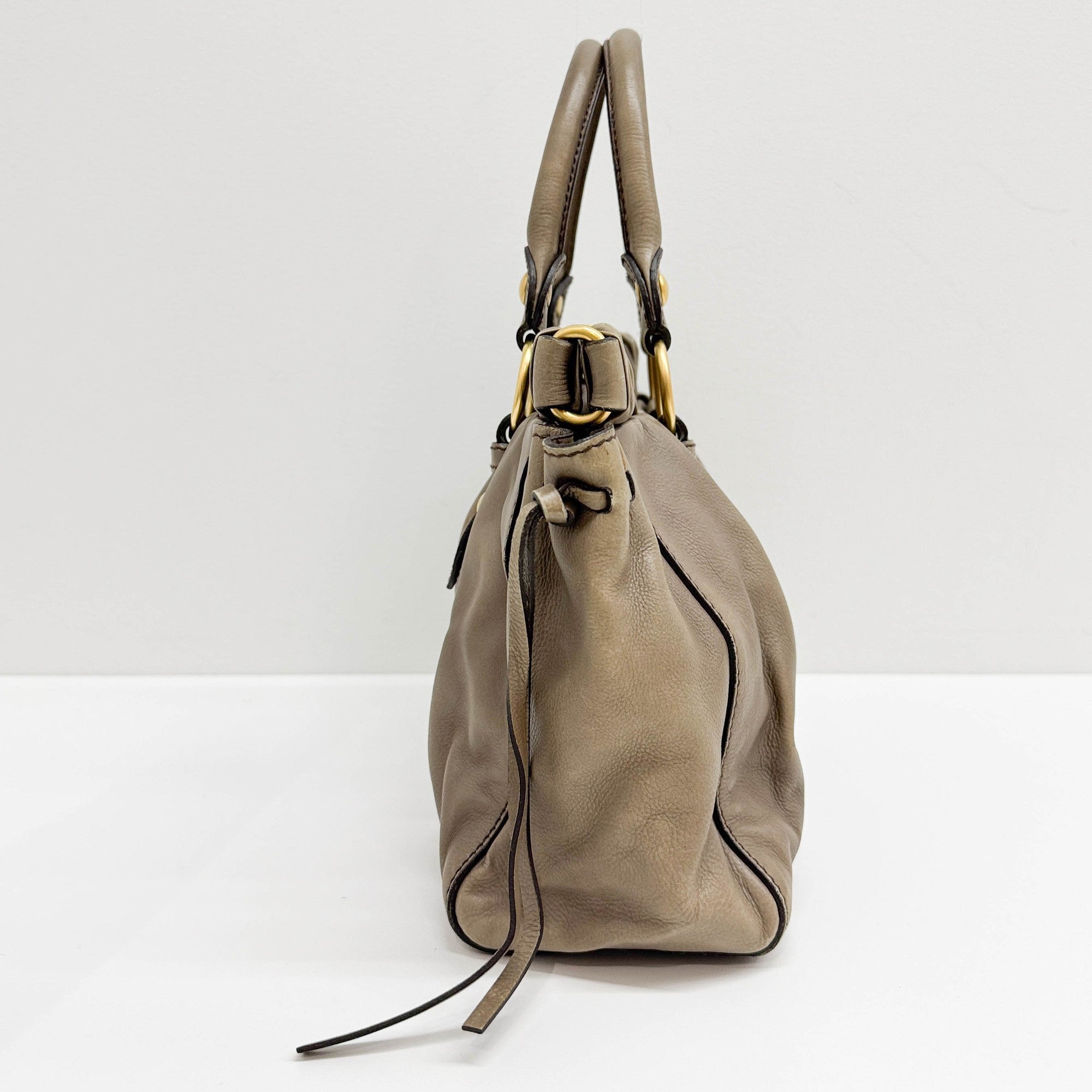 Vitello Dusty Brown Leather Hand Bag