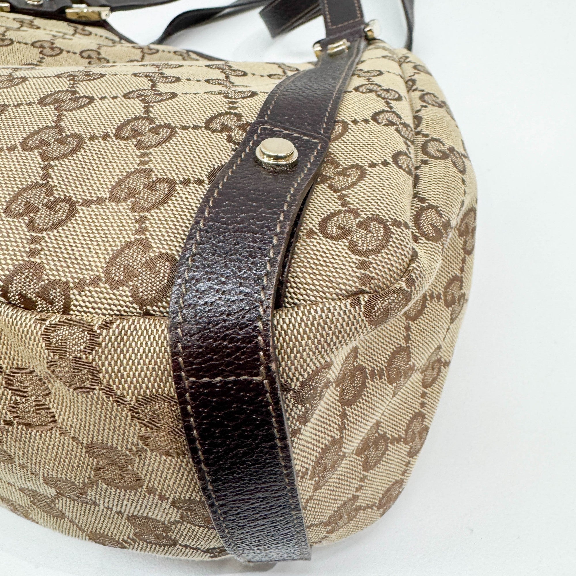 Abbey Brown GG Canvas Shoulder Bag