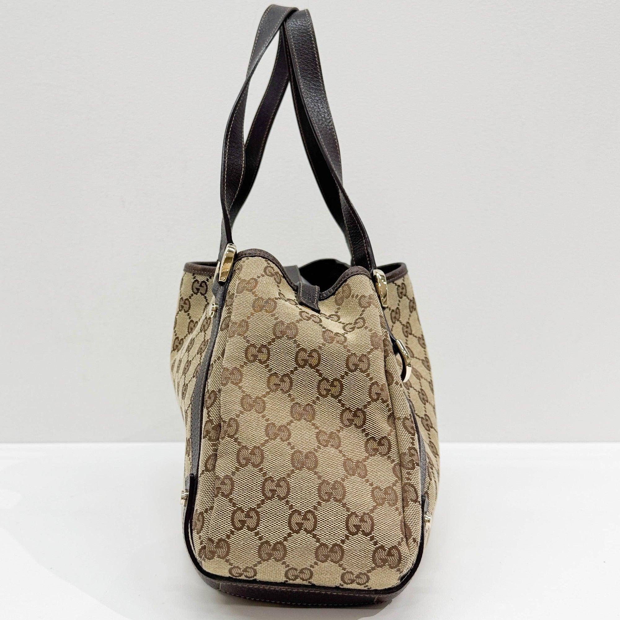 Abbey Brown GG Canvas Shoulder Bag