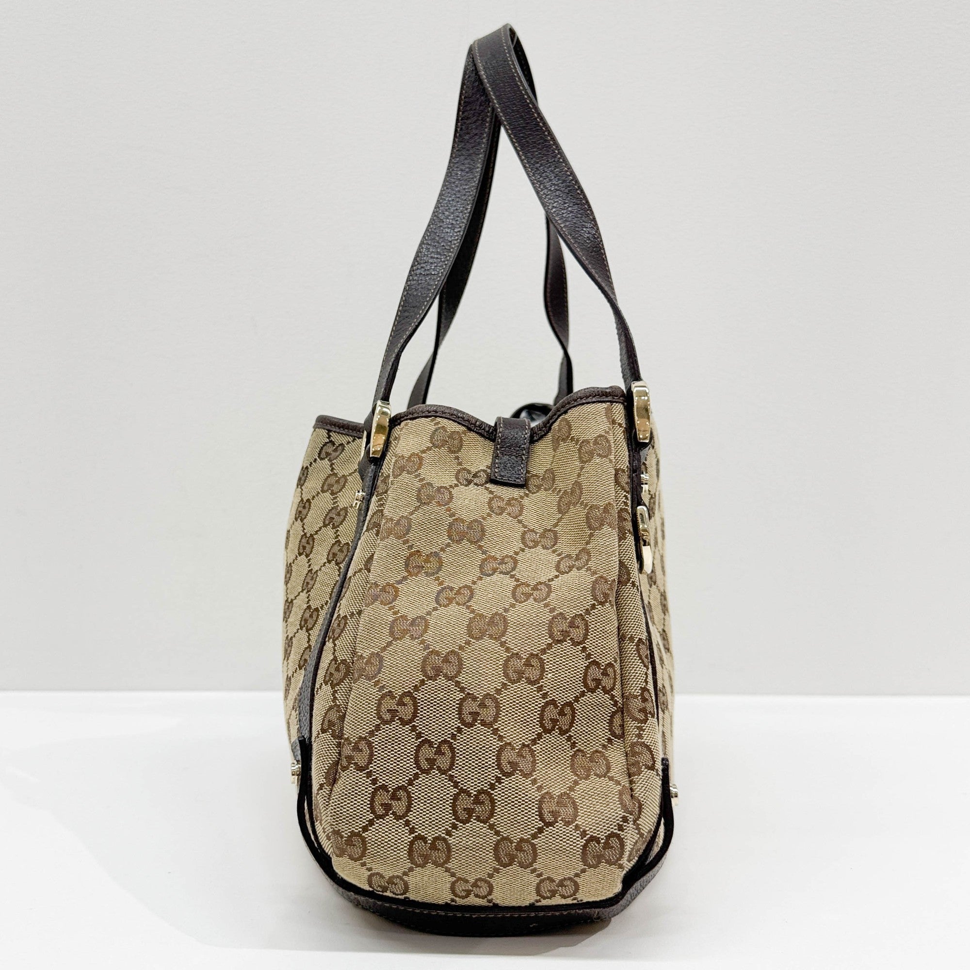 Abbey Brown GG Canvas Shoulder Bag