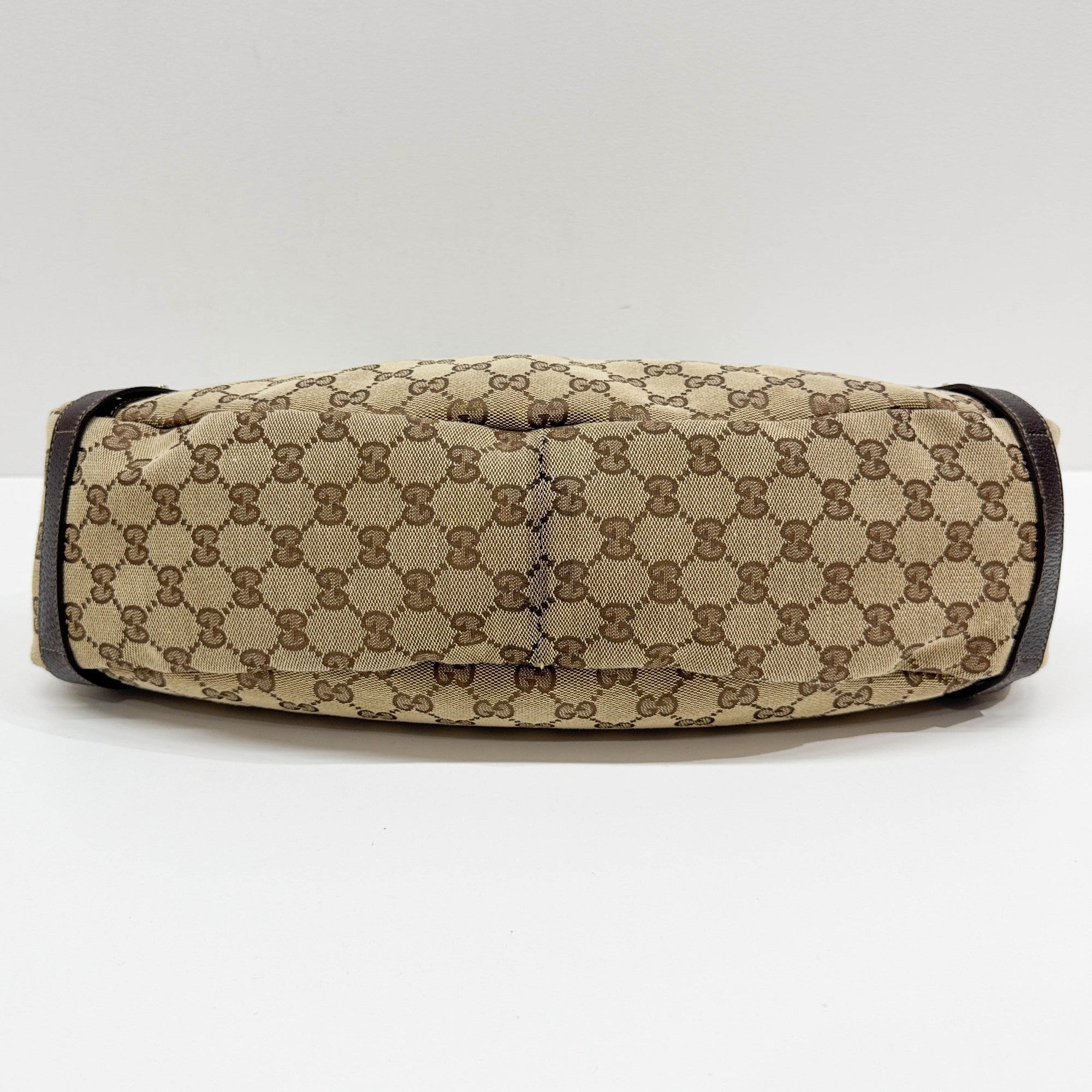 Abbey Brown GG Canvas Shoulder Bag