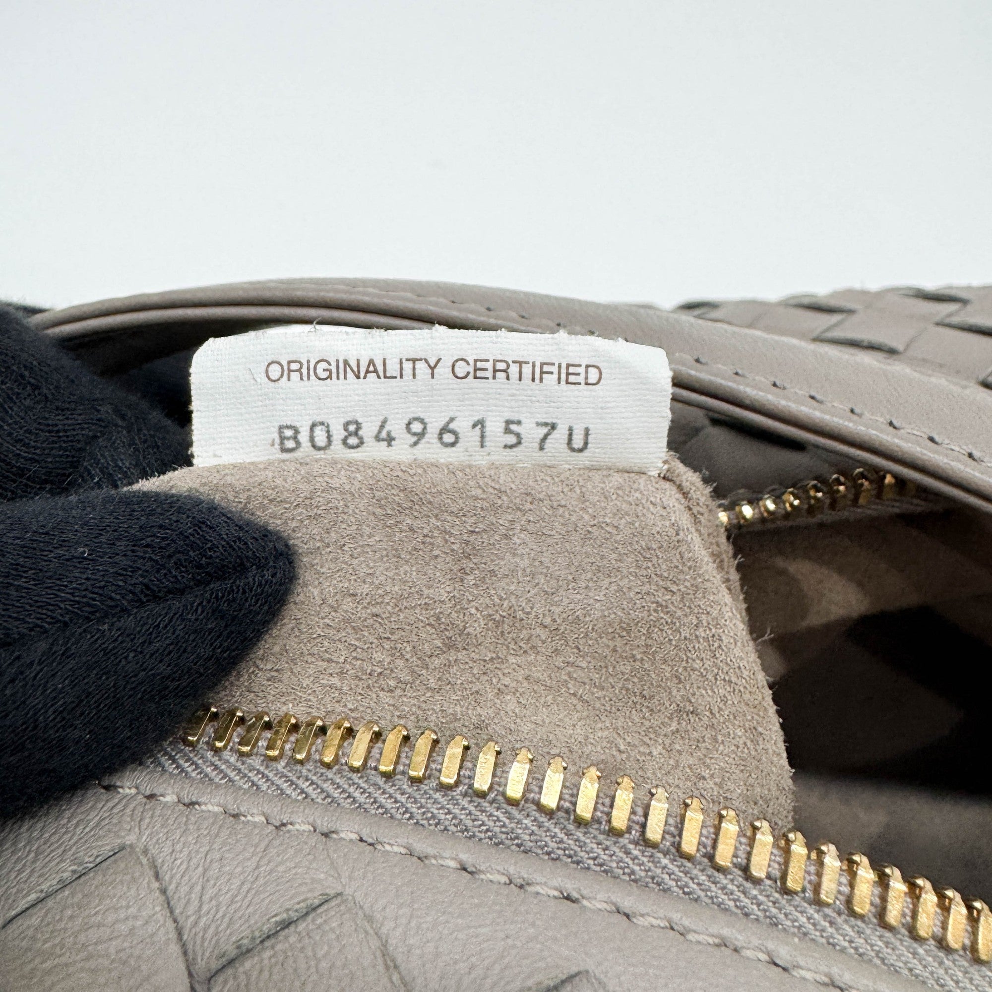 Inrecciato Elephant Gray Leather Shoulder Bag