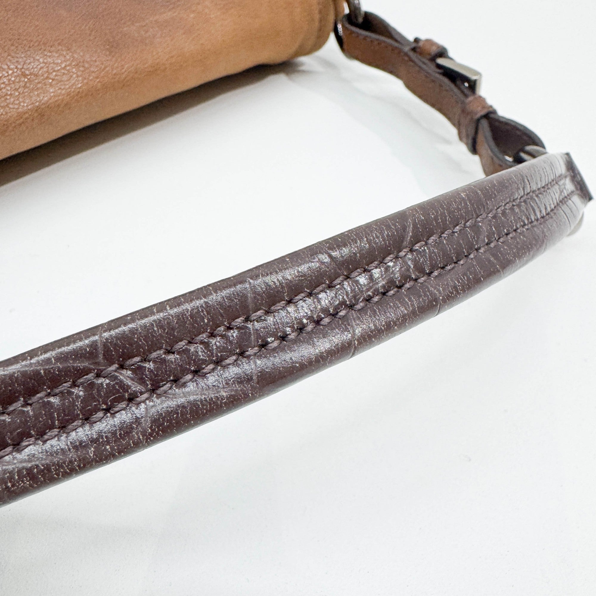 Skipper Brown Leather Shoulder Bag