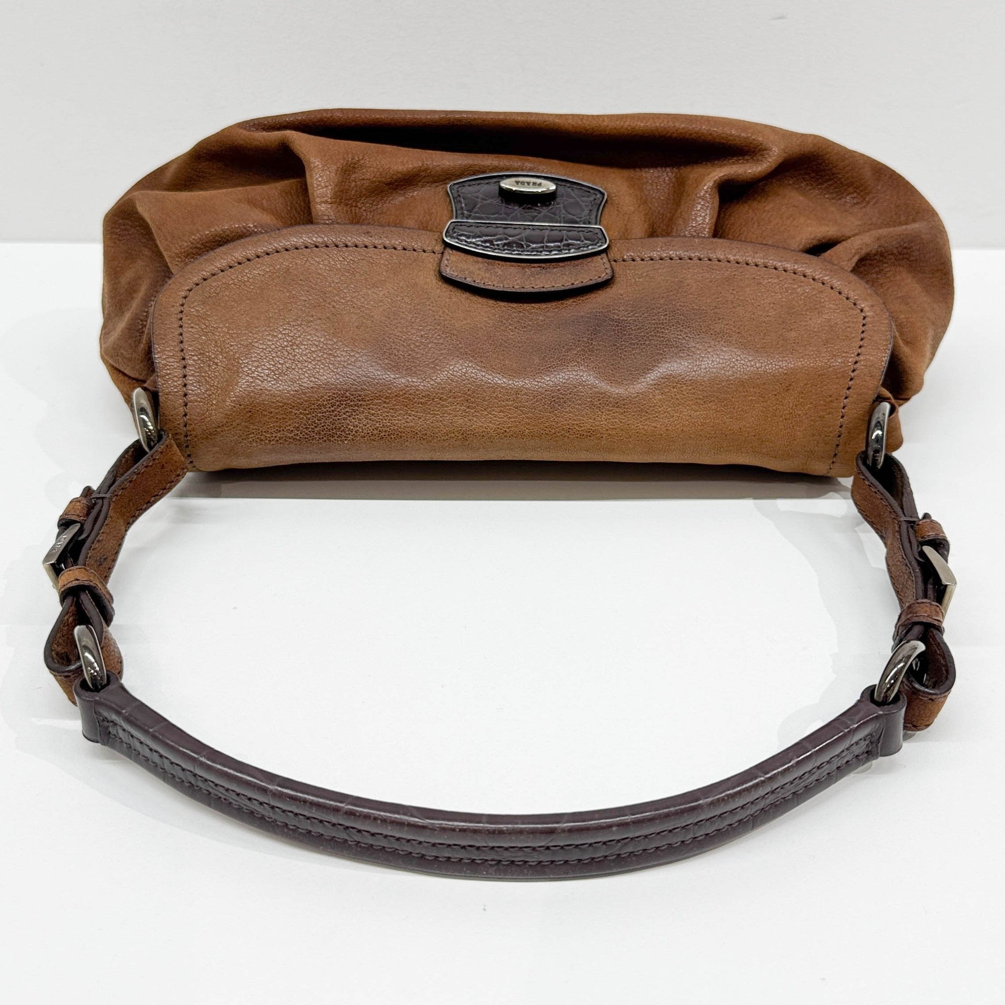 Skipper Brown Leather Shoulder Bag