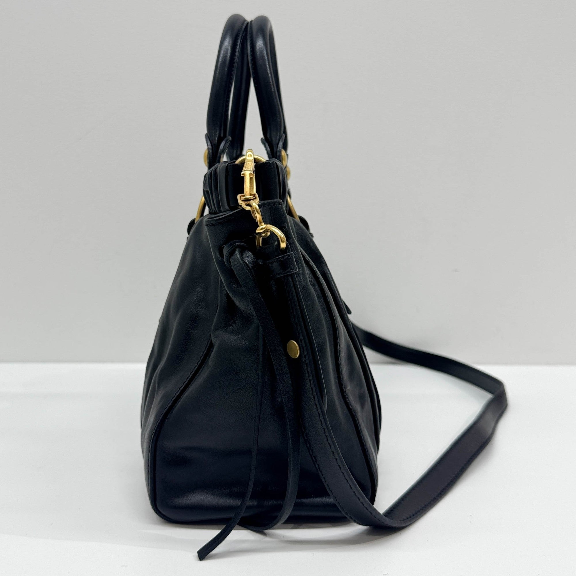 Vtello Black Leather Two Way Bag