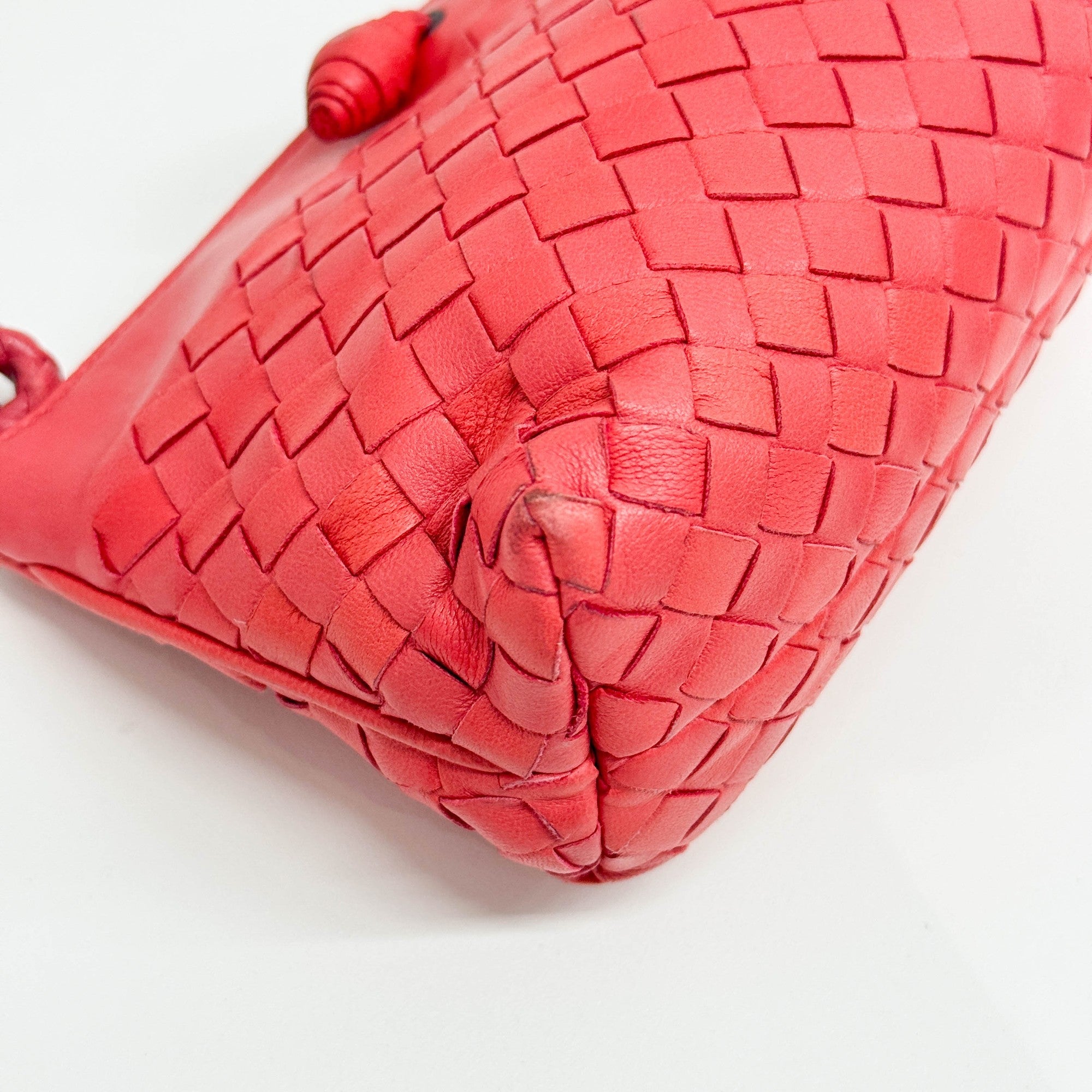 Intrecciato Coral Pink Leather Shouder Bag