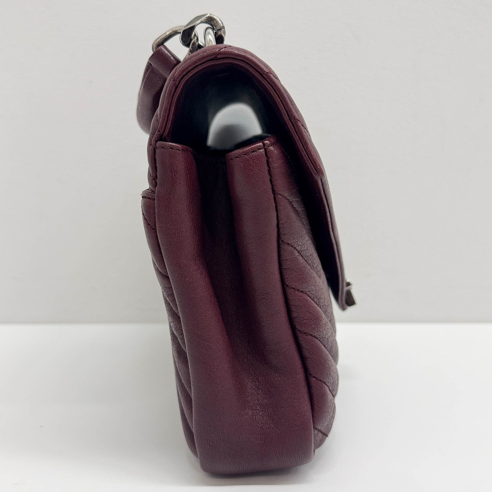 College Bordeaux Leather Two Way Bag