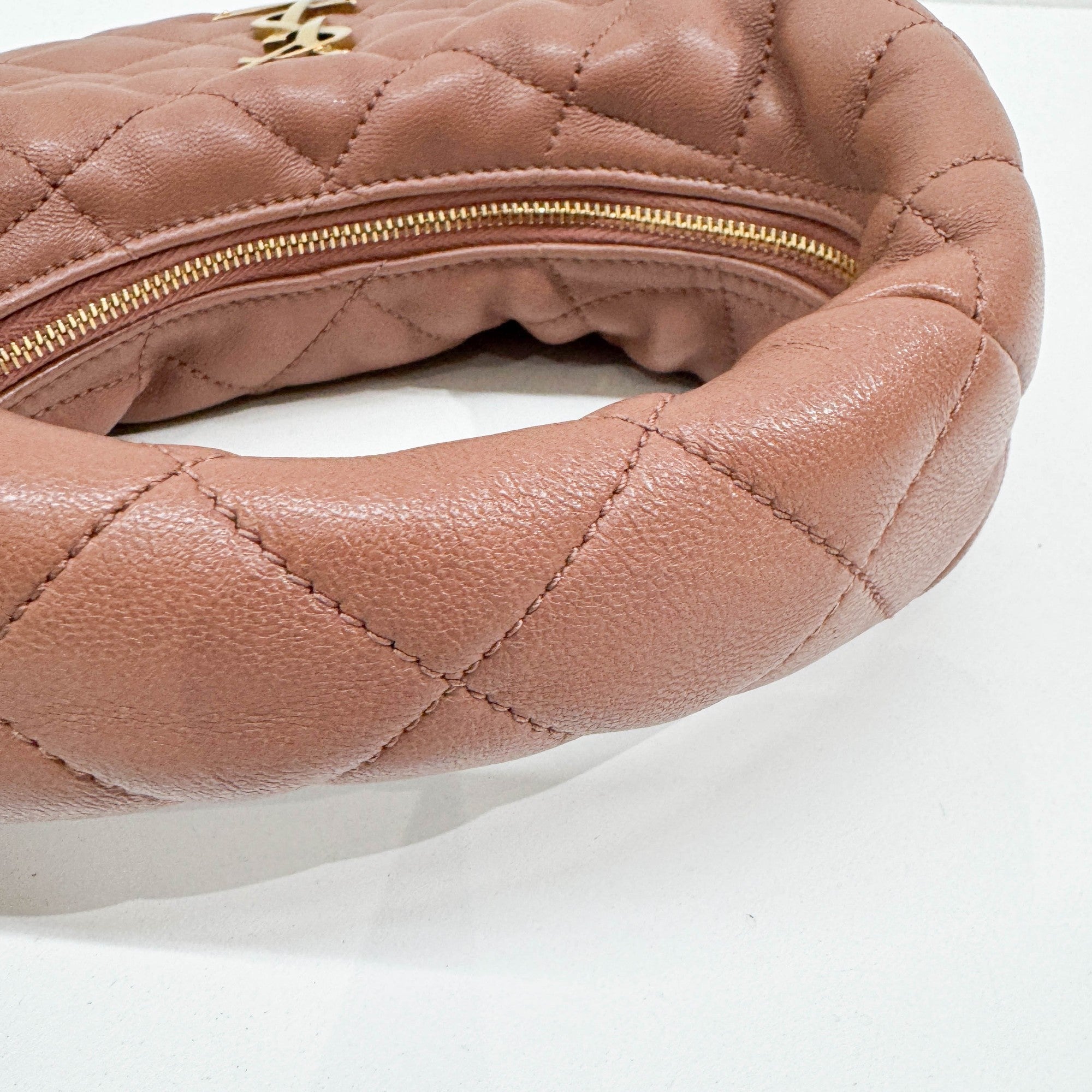 Icarino Terracotta Leather Hand Bag