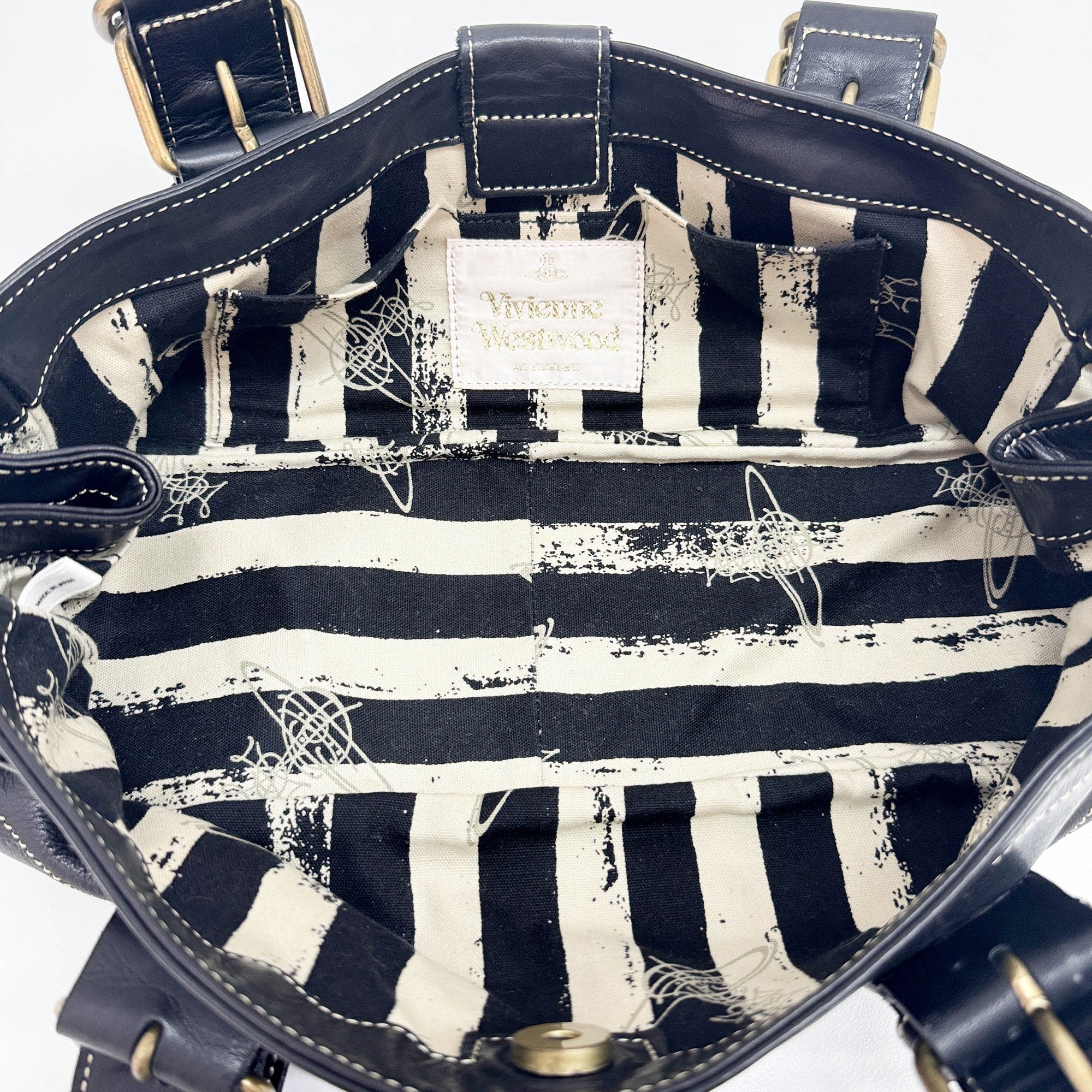 Orb Black Leather Shoulder Bag