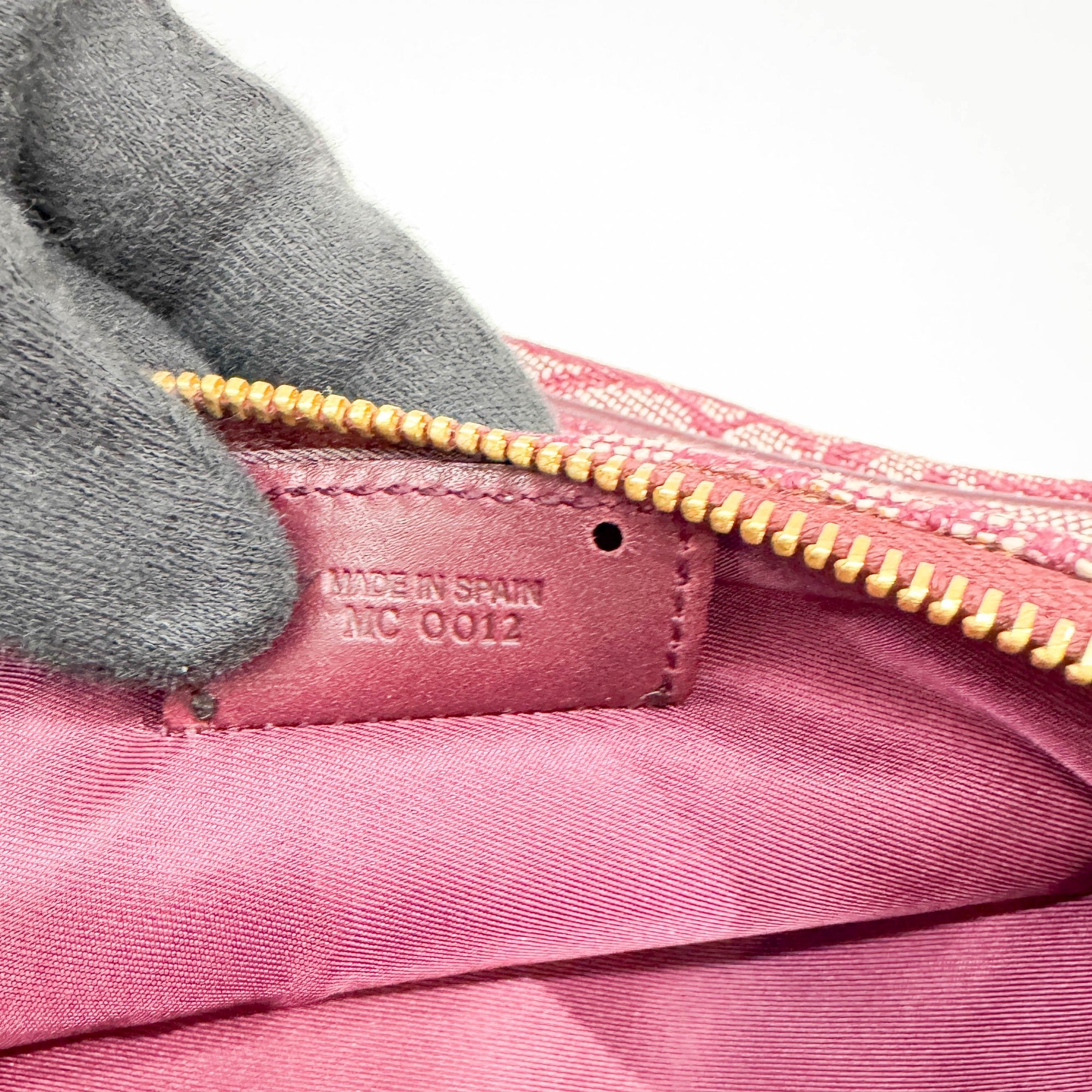 Saddle Pouch Bordeaux Trotter Canvas Shoulder Bag