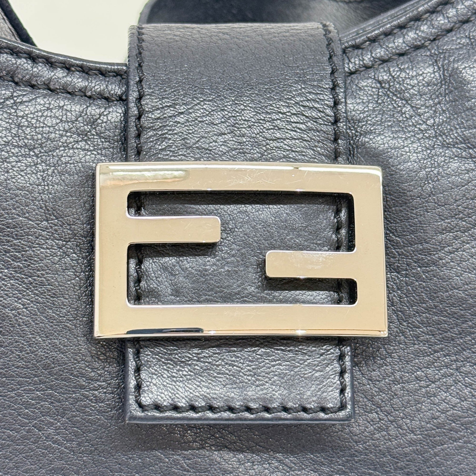 Mamma Baguette Black Leather Shoulder Bag